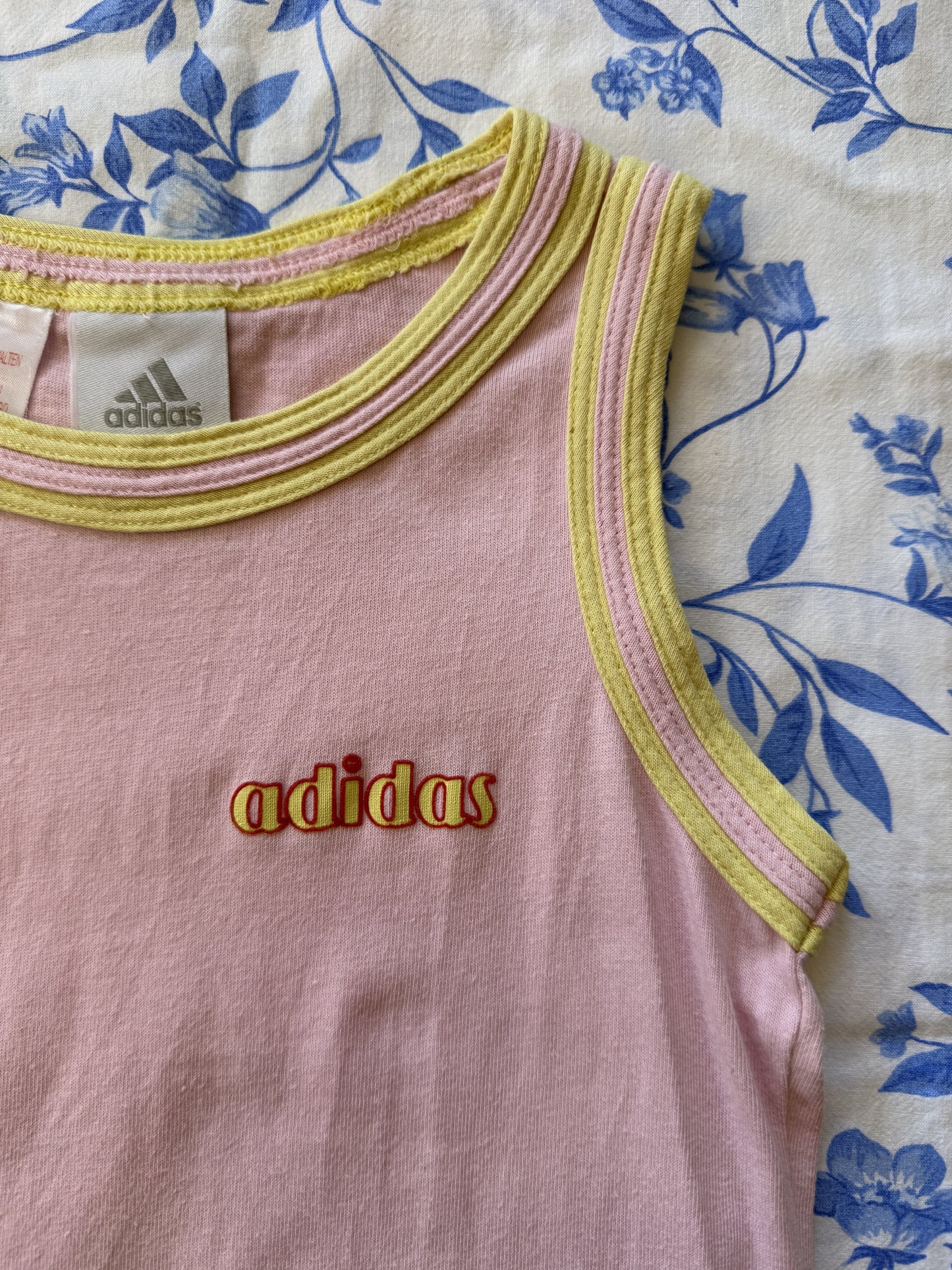 Débardeur Adidas T.6 ans