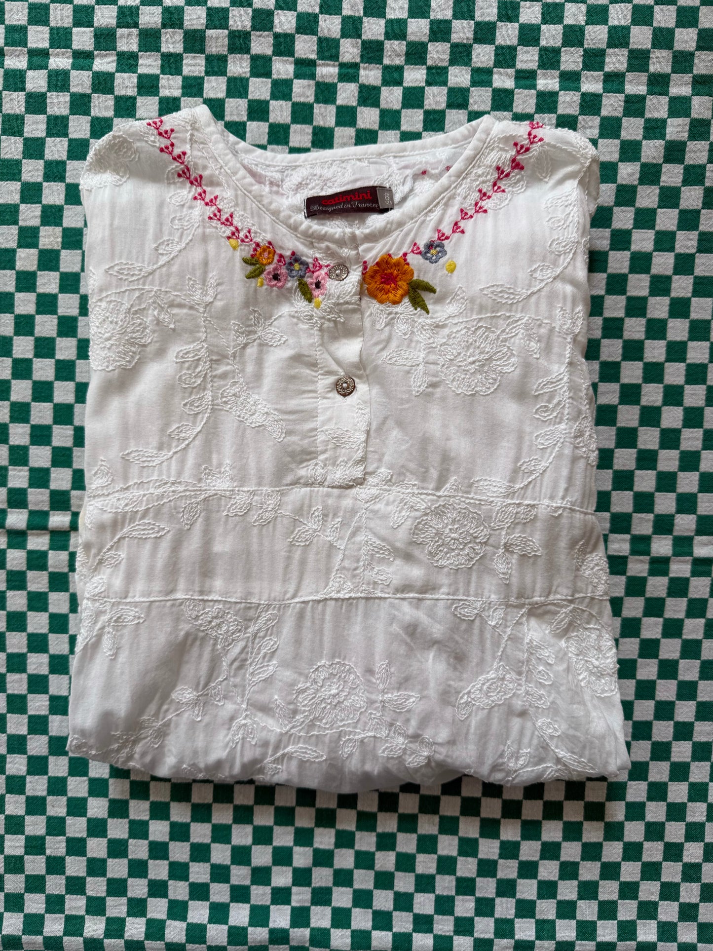 Robe Catimini fleurs brodées T.8 ans