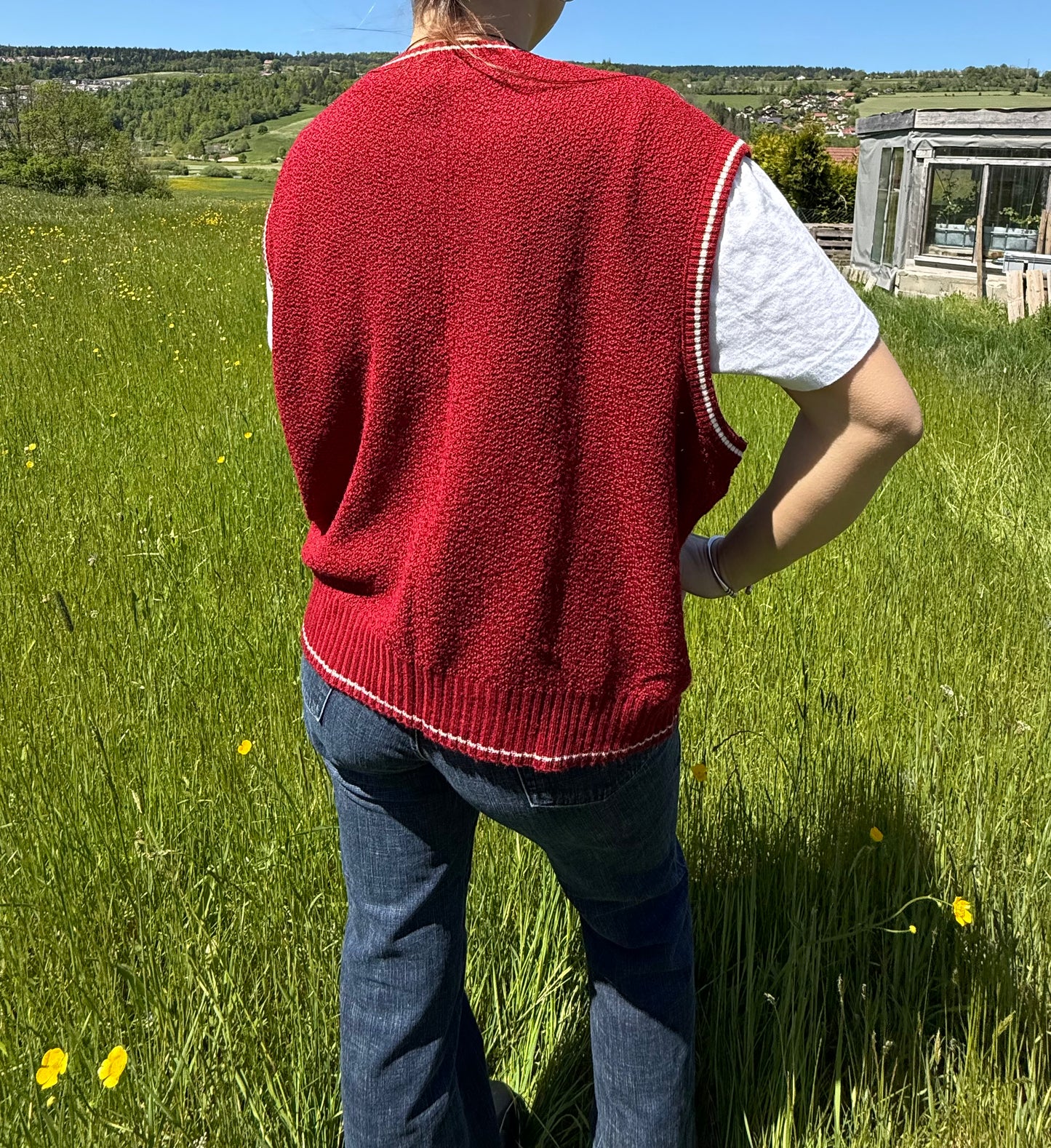Gilet sans manche brodé Schachenmayr T.M-L-XL