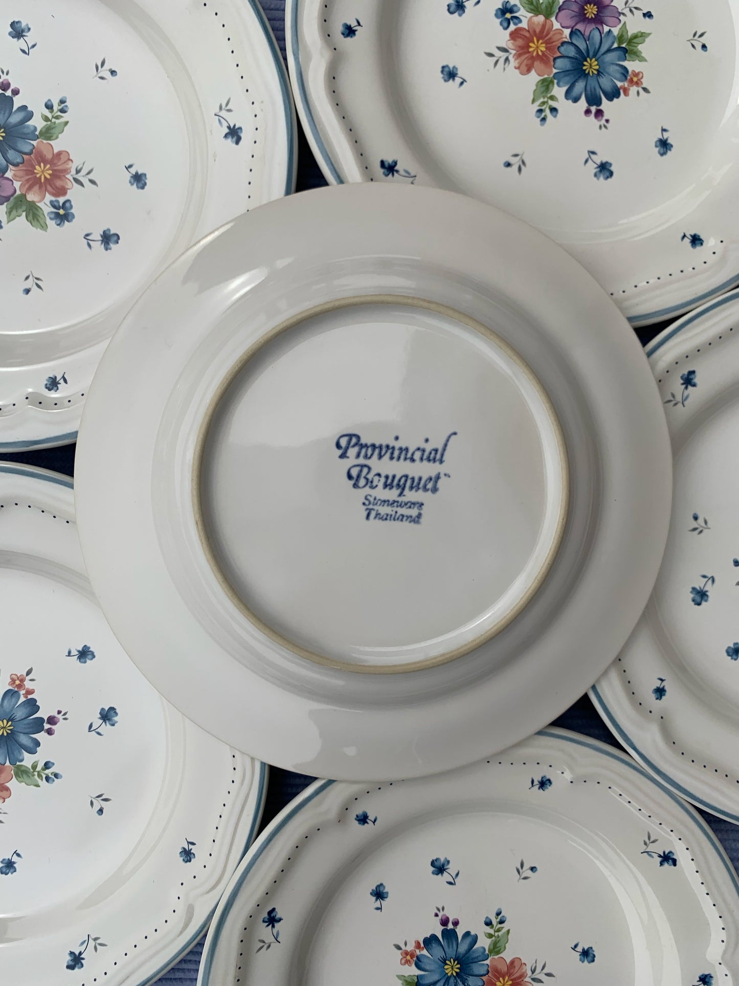 Six assiettes à dessert Provincial Bouquet