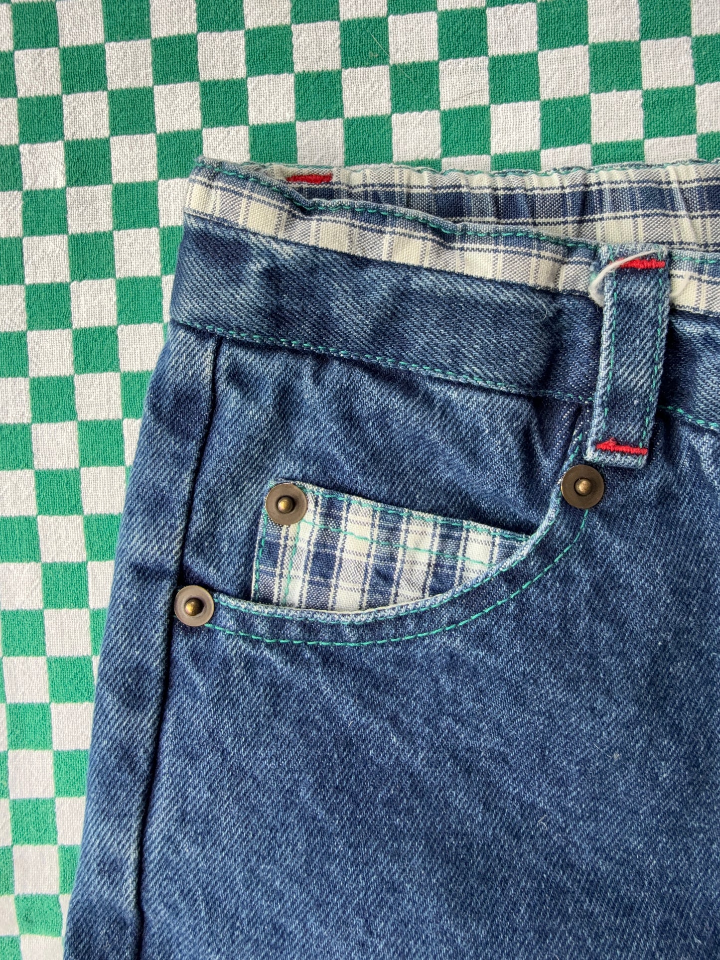 Ensemble veste sans manche & short en jeans – Collection Les Enquêtes de Chlorophylle T.6-8 ans