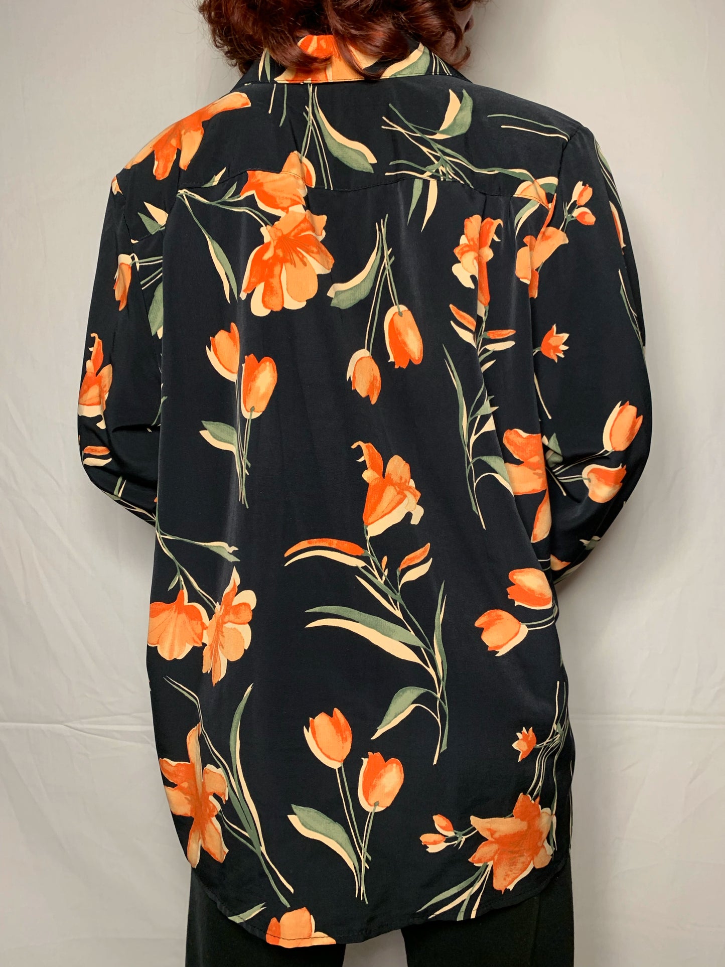Chemise fleurie à manches longues T.XL