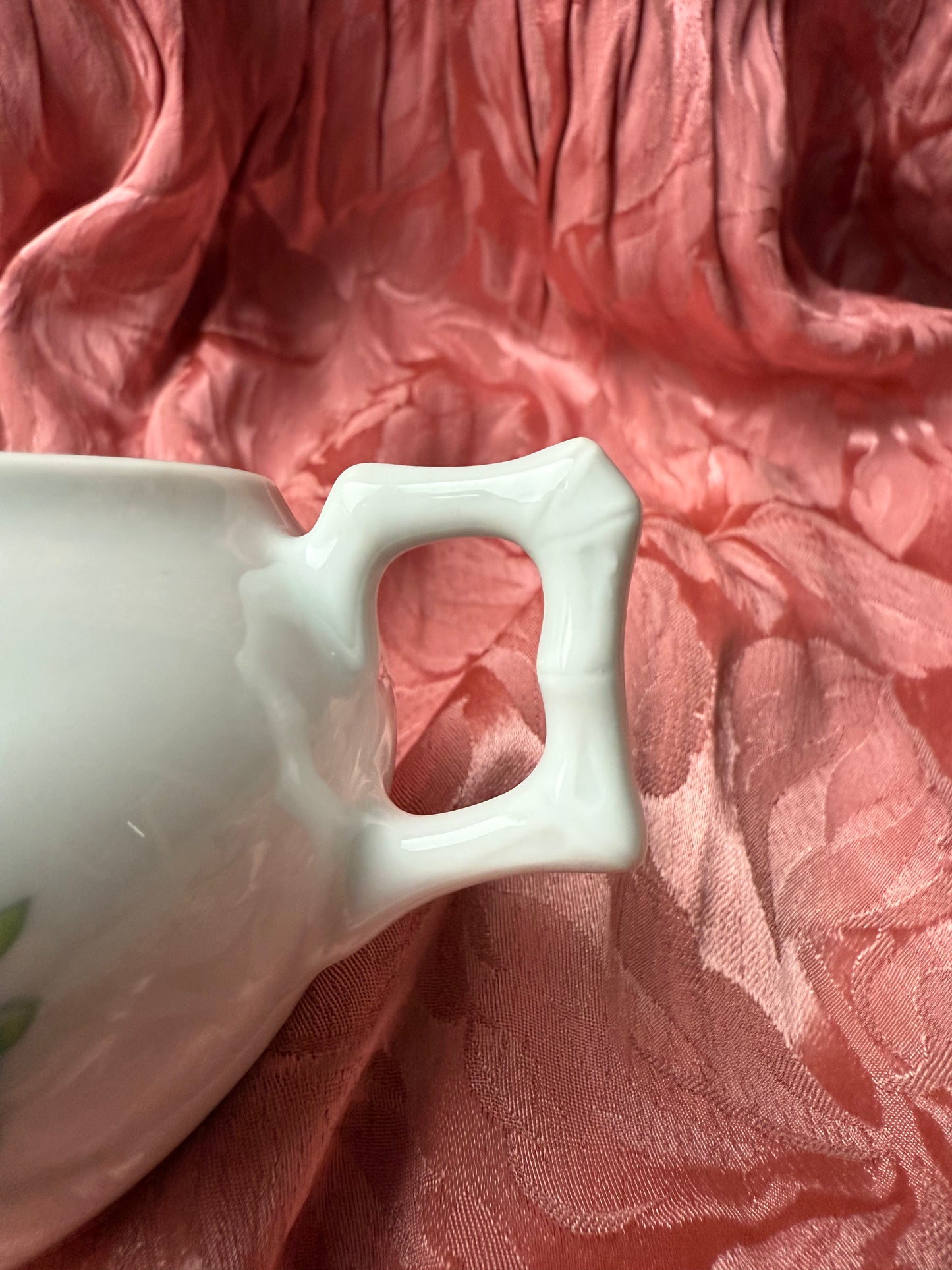 Pot à lait / crème / sauce en porcelaine Jacques Coeur France