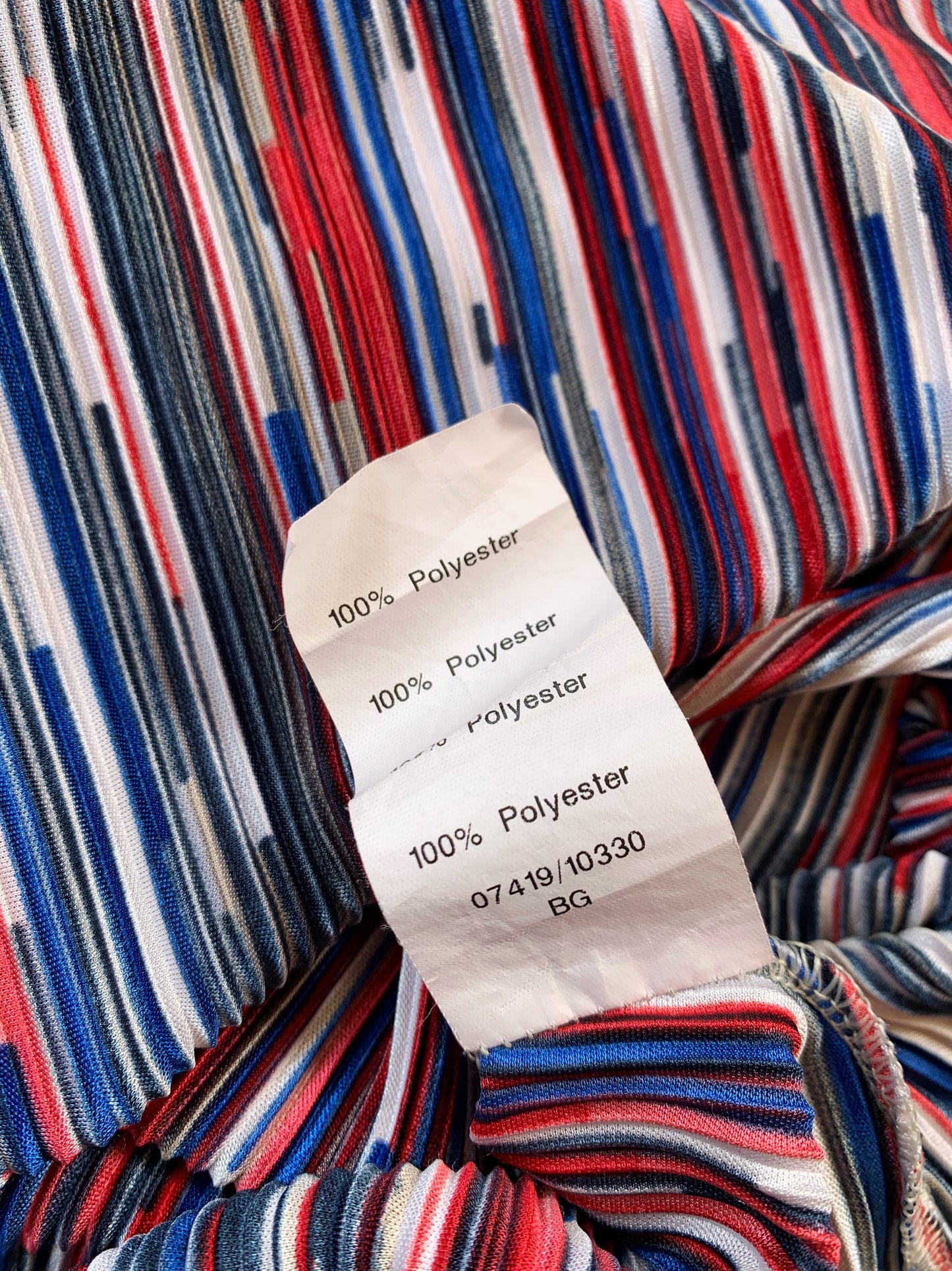 T-shirt bleu, blanc, rouge à manches courtes T.L