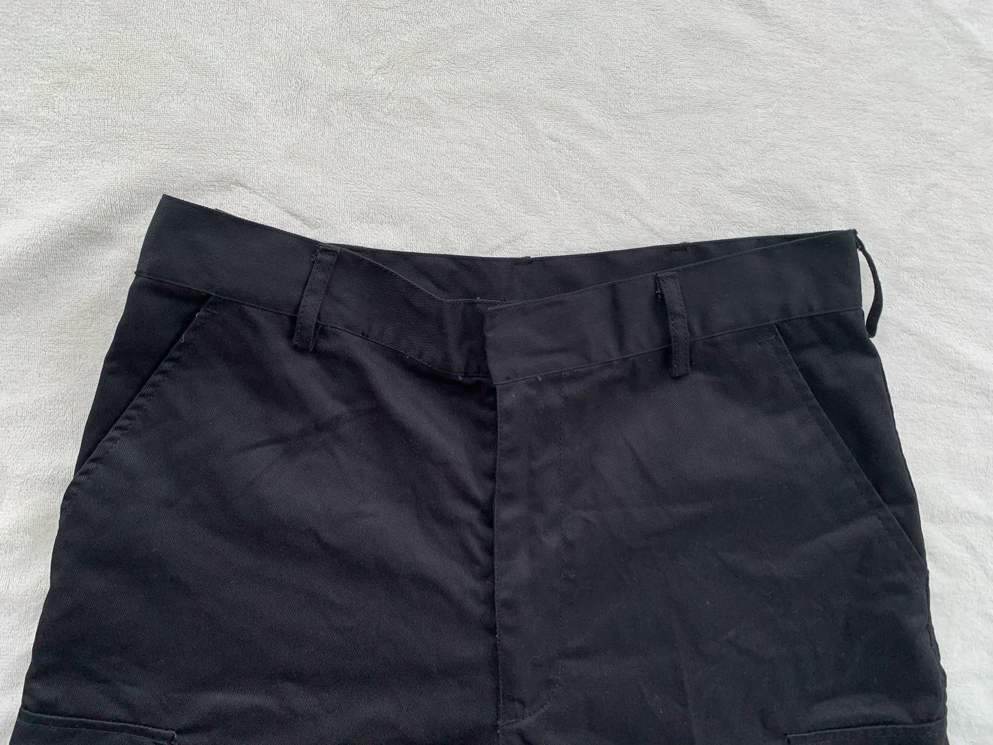 Short noir Dickies neuf T.42