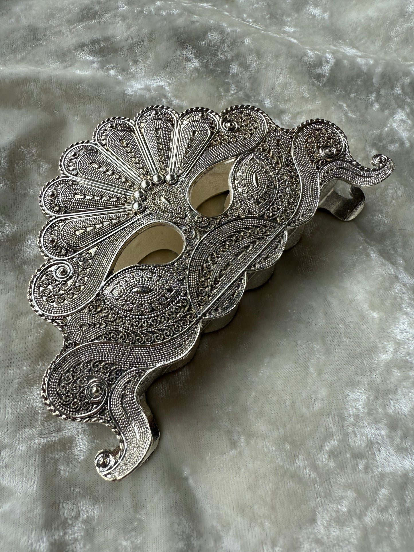 Porte-lettre vintage en métal
