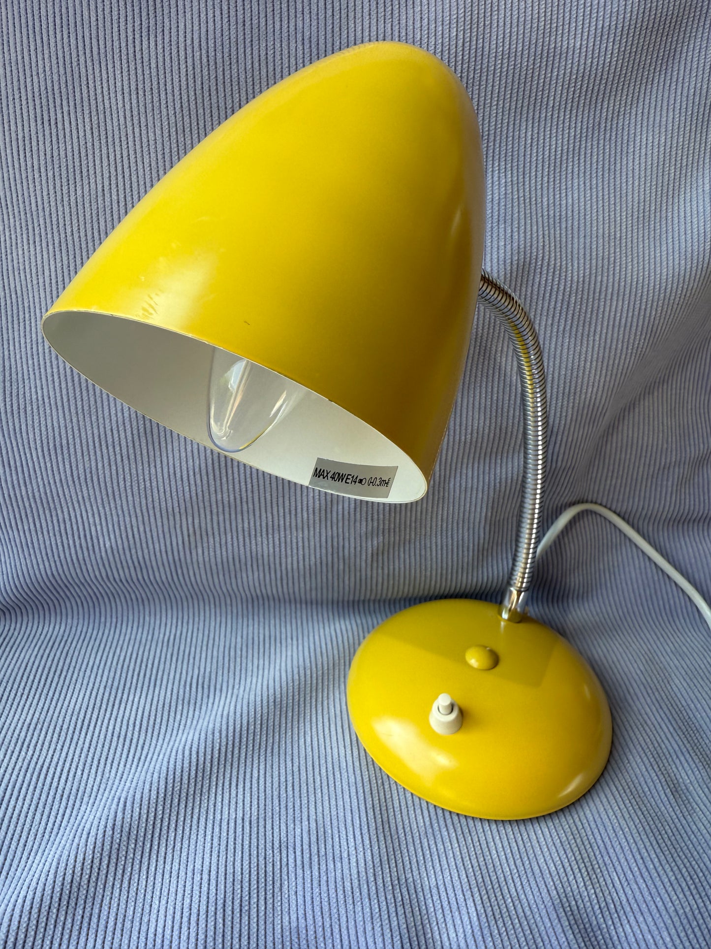 Lampe cocotte jaune Igor Paris