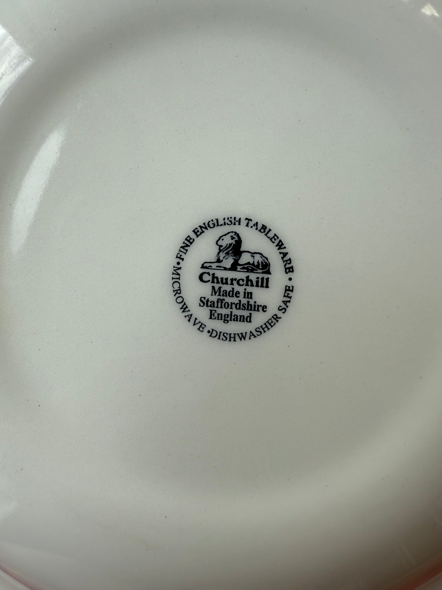 Une grande assiette creuse / plat en porcelaine fruits Churchill England