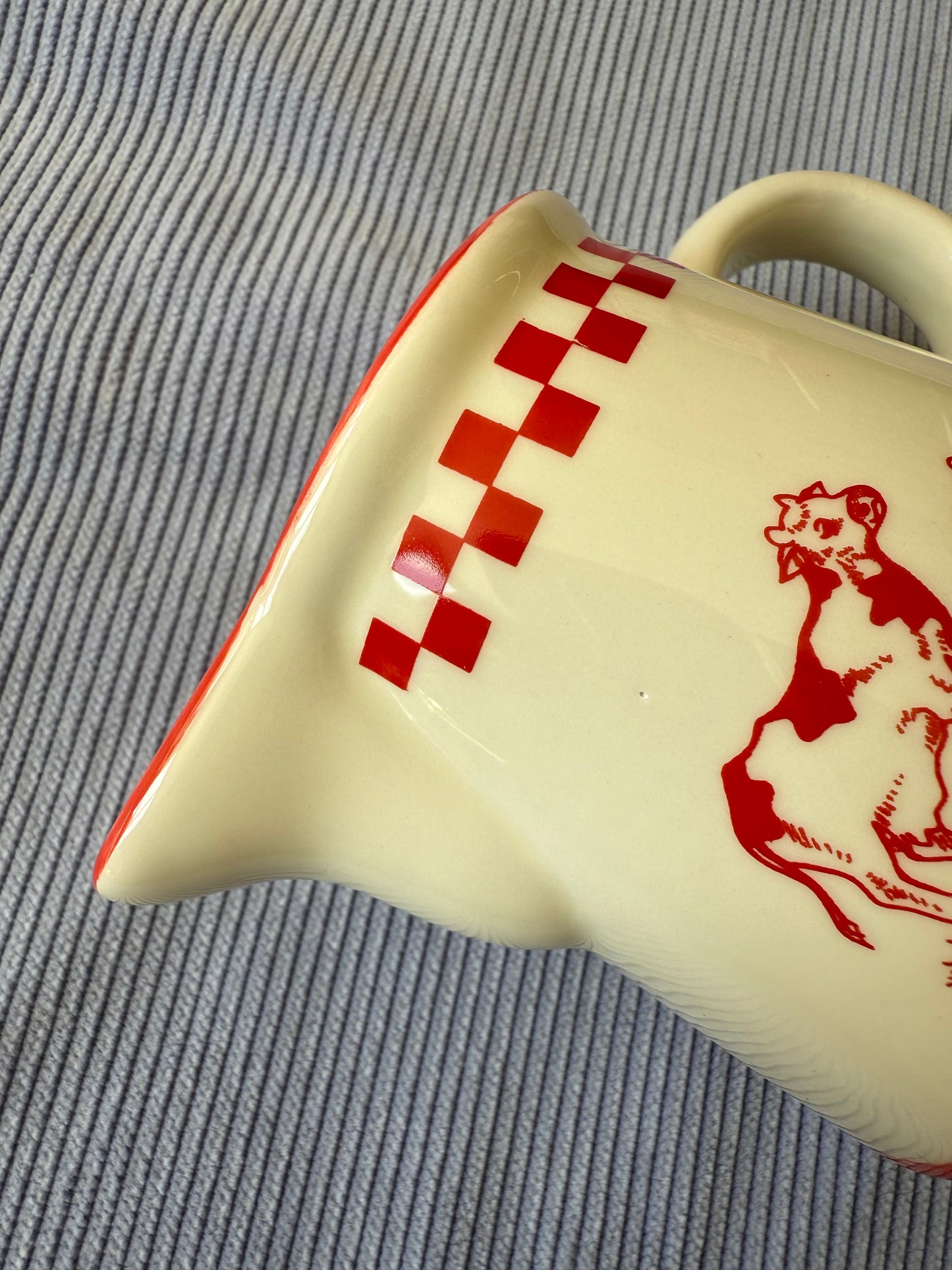 Pot à crème / lait vintage en céramique motif vichy et vaches