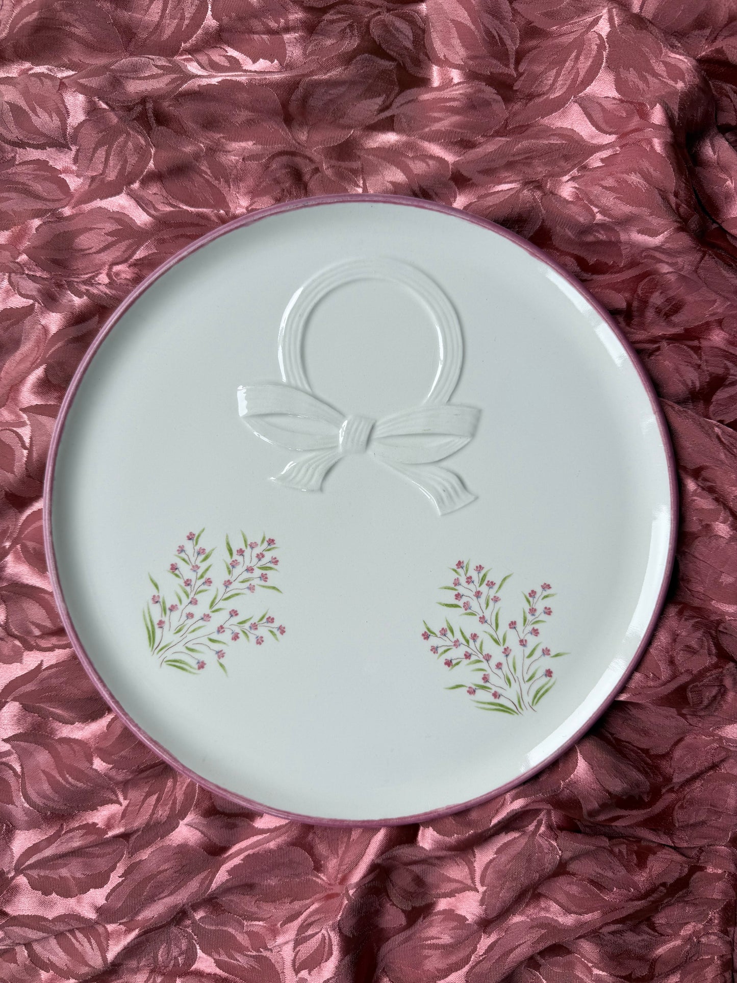Assiette noeud & fleurs Orchies Moulin des Loups décor Grand feu Made in France