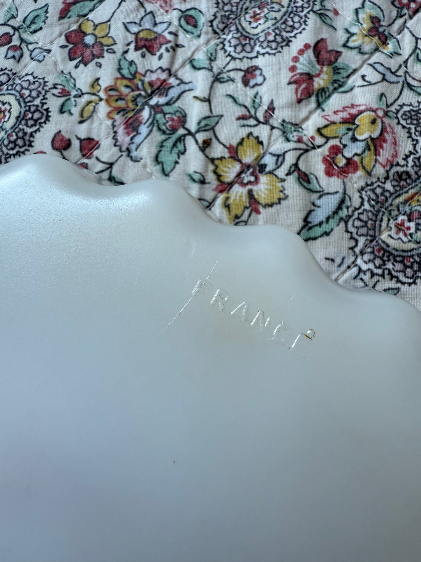 Plat à tarte fleurs Arcopal France