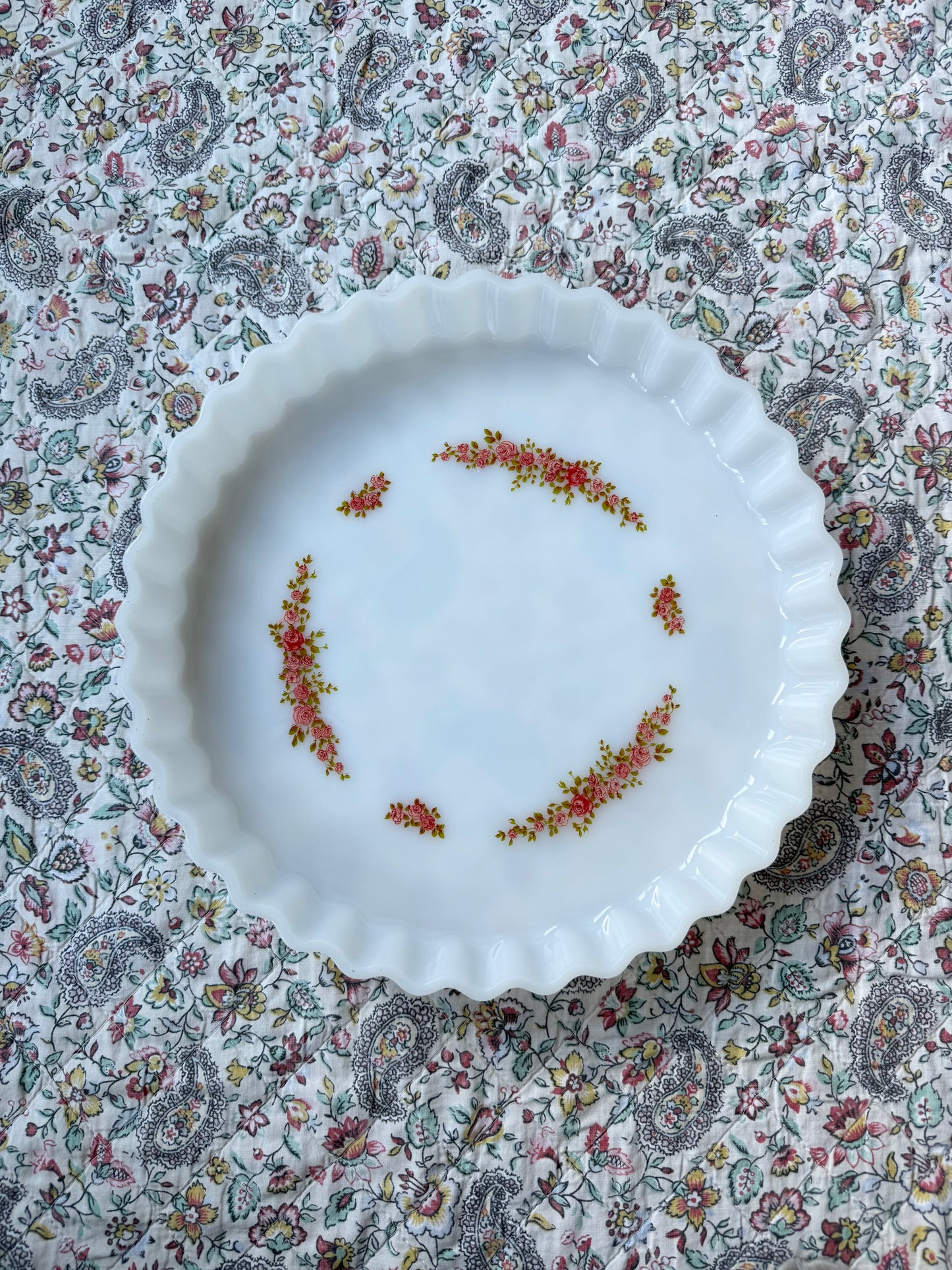 Plat à tarte fleurs Arcopal France