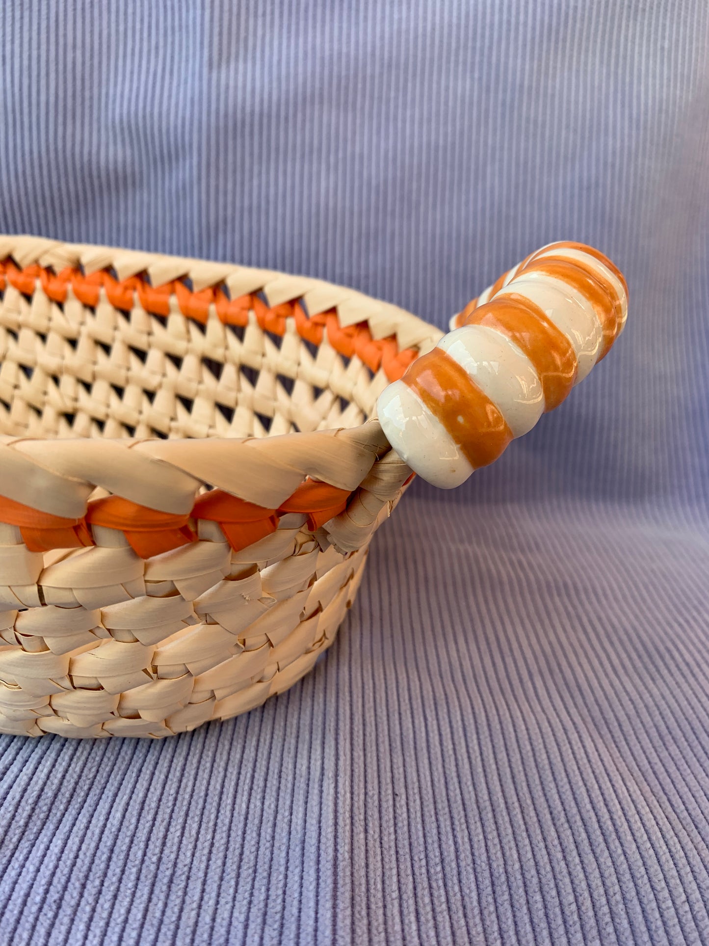 Panier orange avec anses en céramique