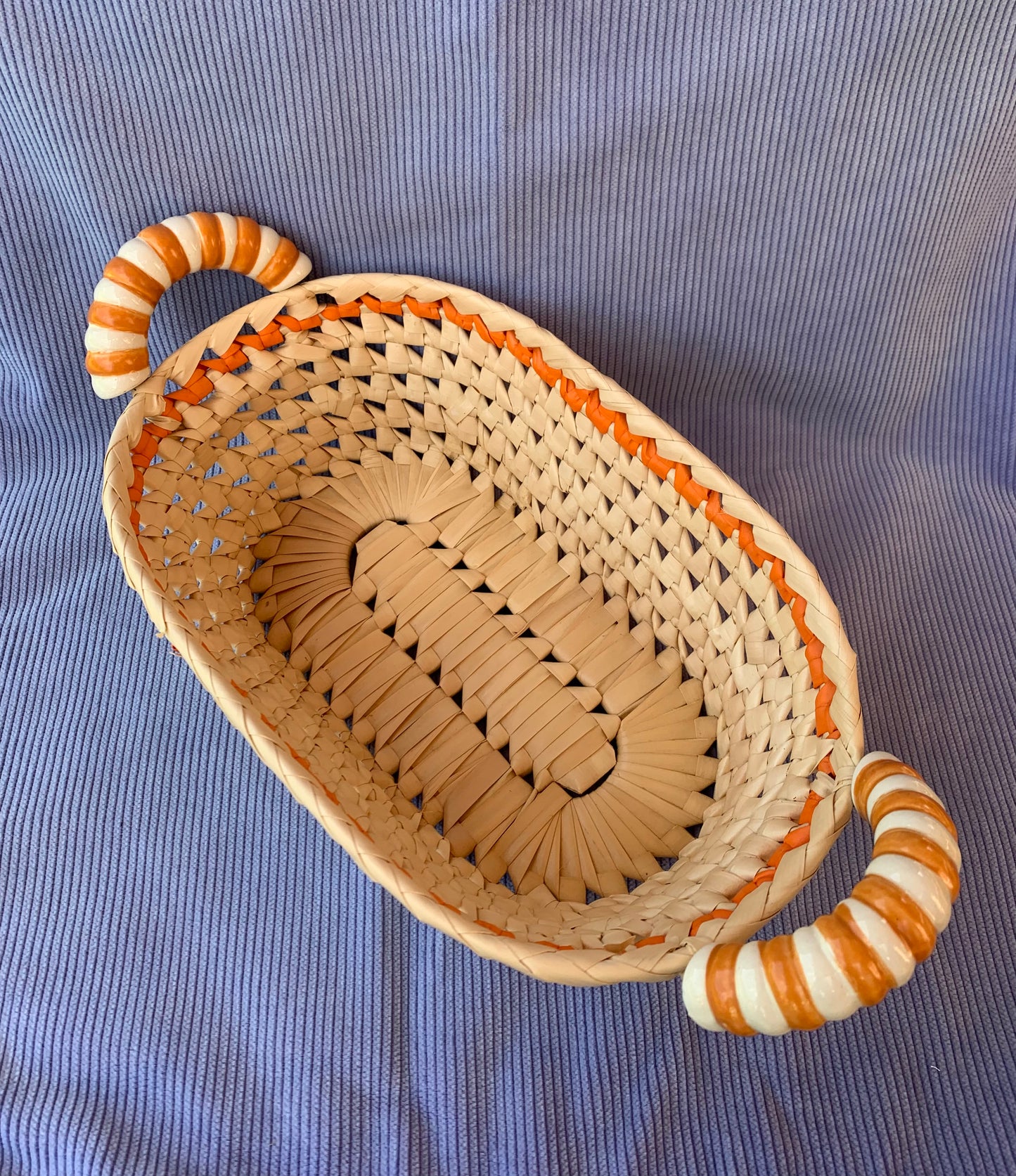 Panier orange avec anses en céramique
