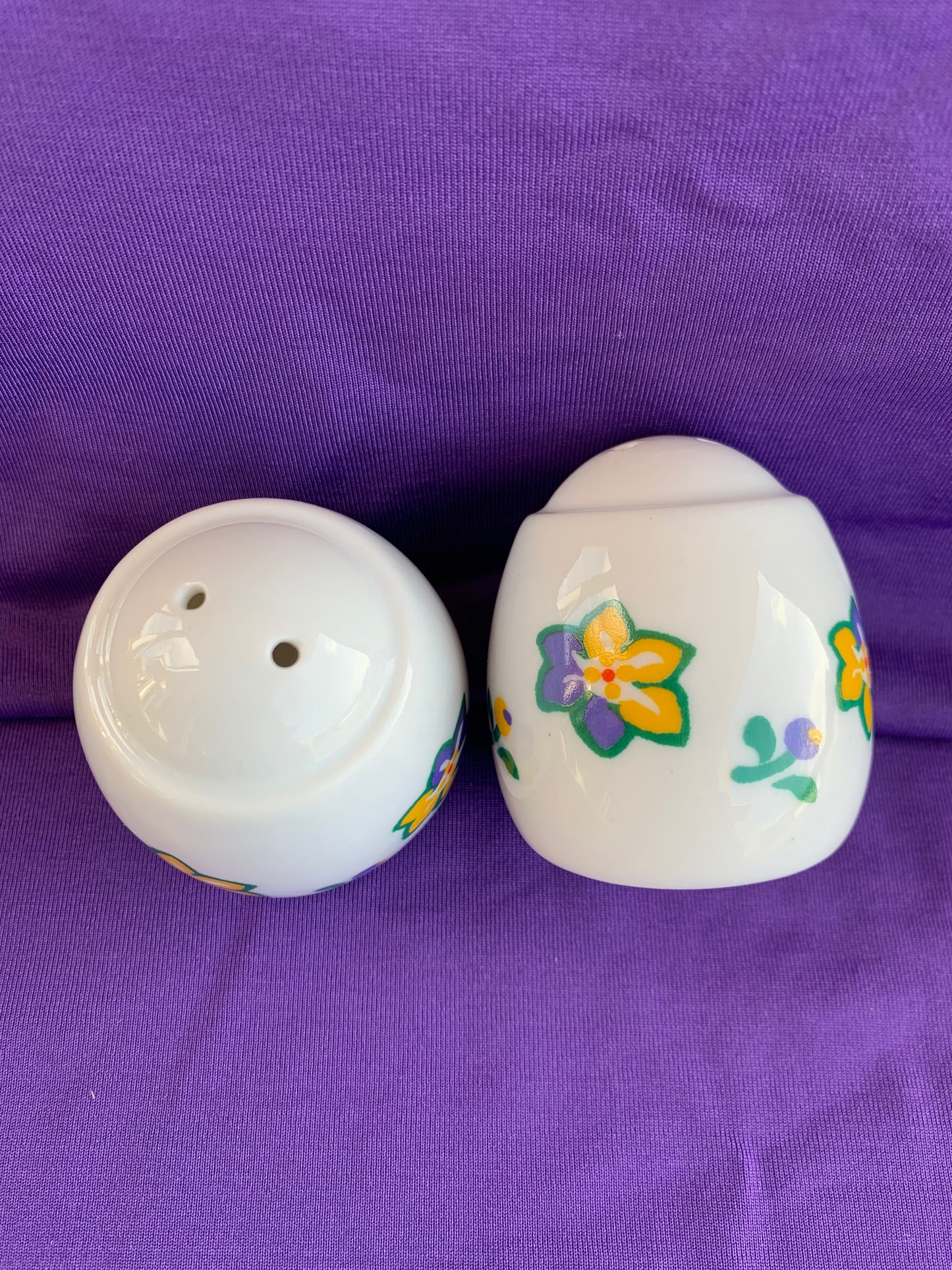 Salière & poivrière en porcelaine Françoise Saget