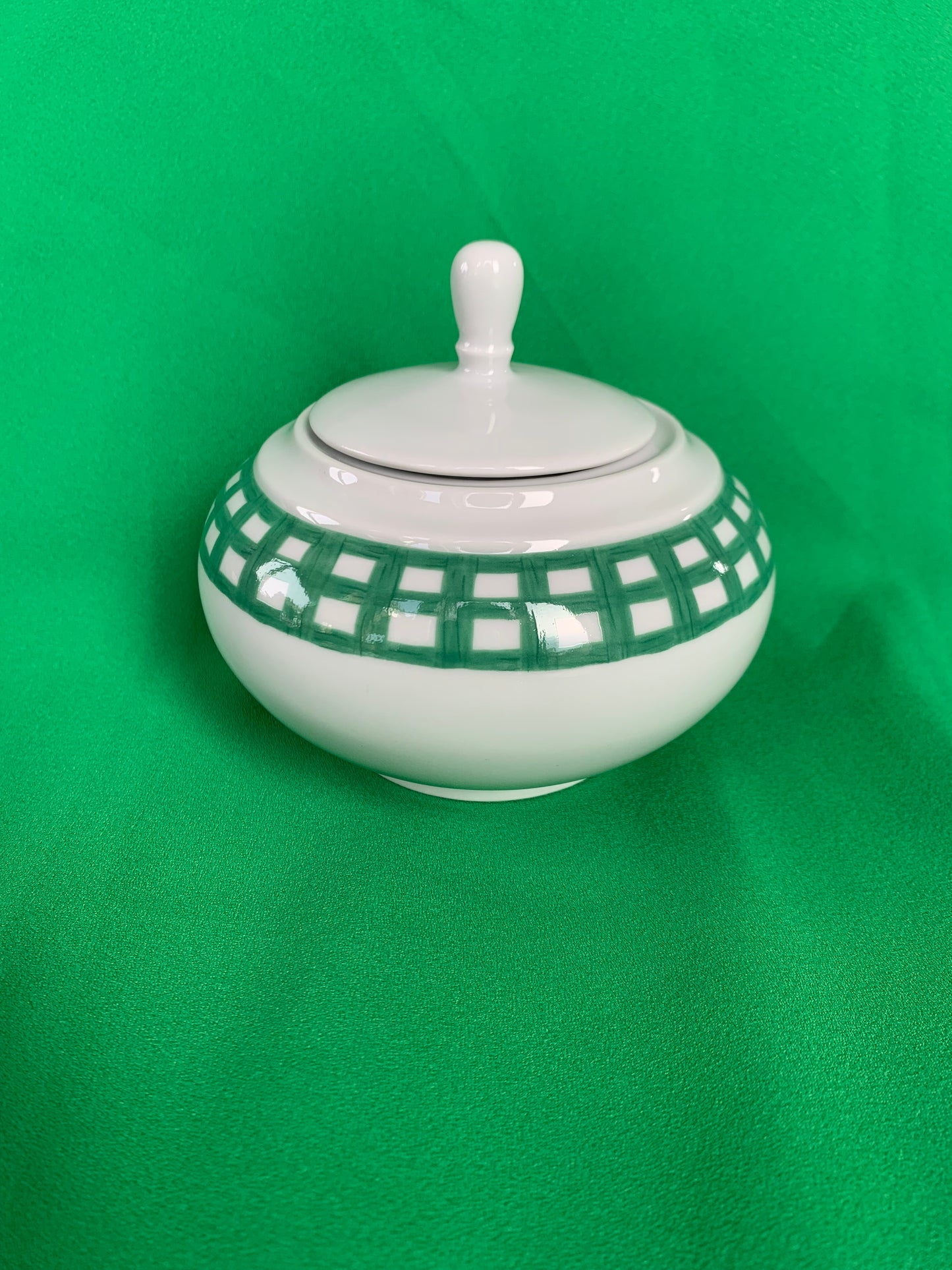 Sucrier Guy Degrenne "Decor Pareo Vert" en porcelaine