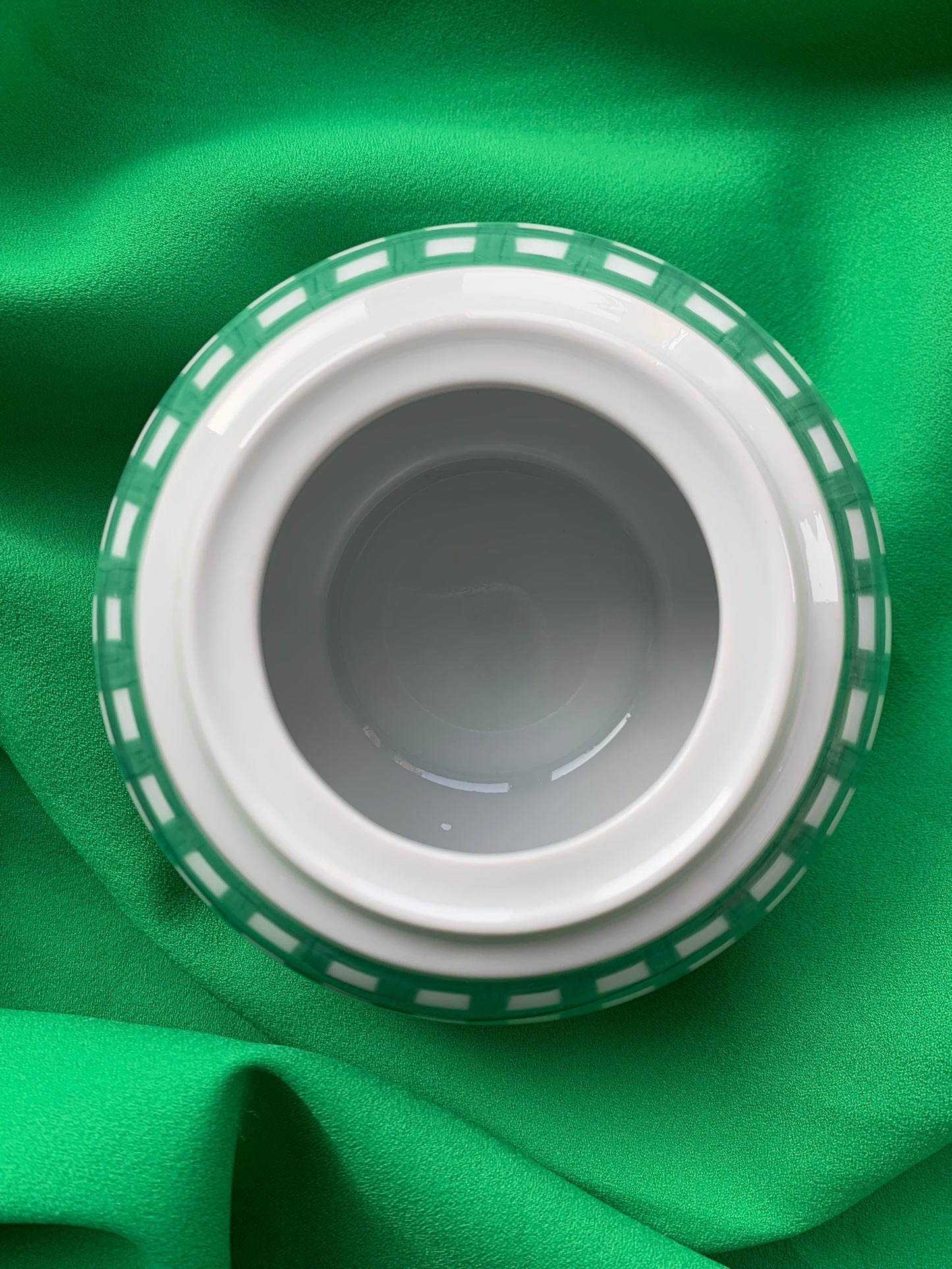 Sucrier Guy Degrenne "Decor Pareo Vert" en porcelaine