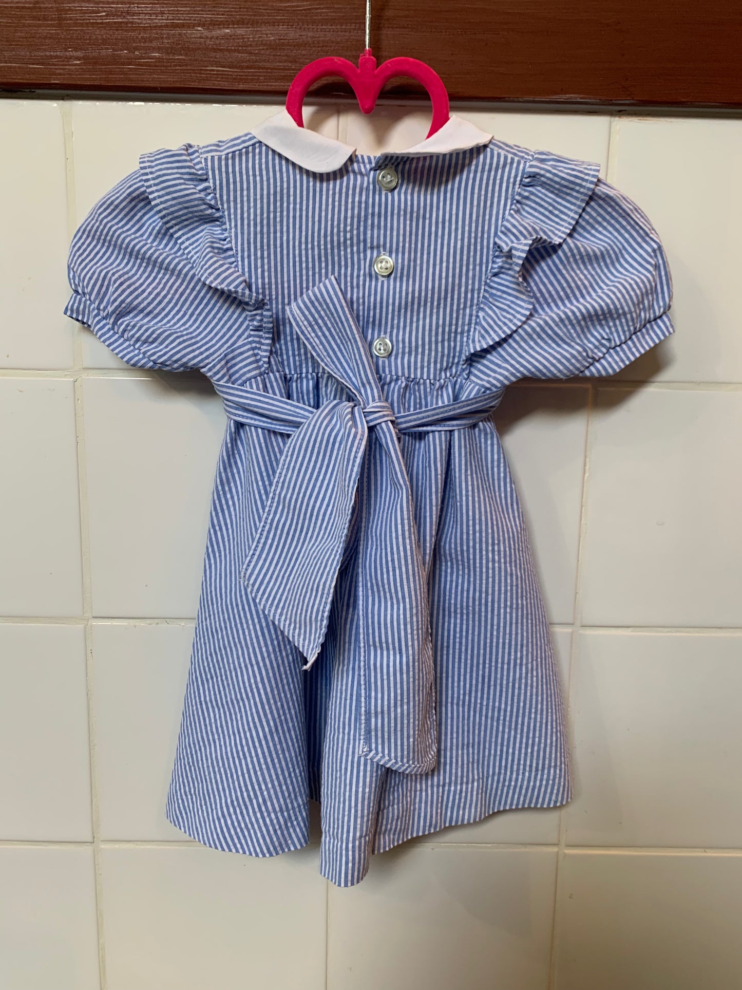 Robe vintage nouée dans le dos vintage T.6 mois