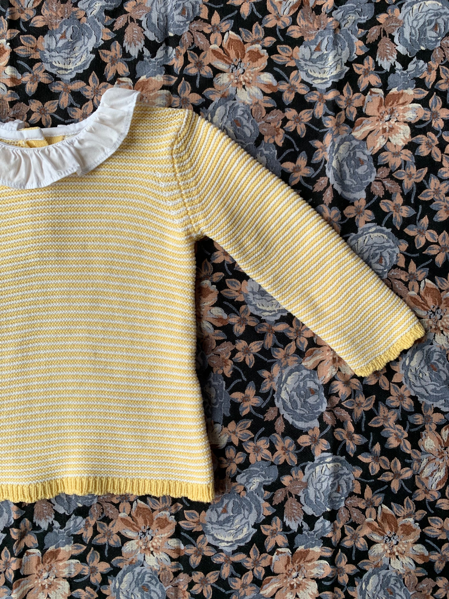 Pull Cyrillus Paris T.6 mois