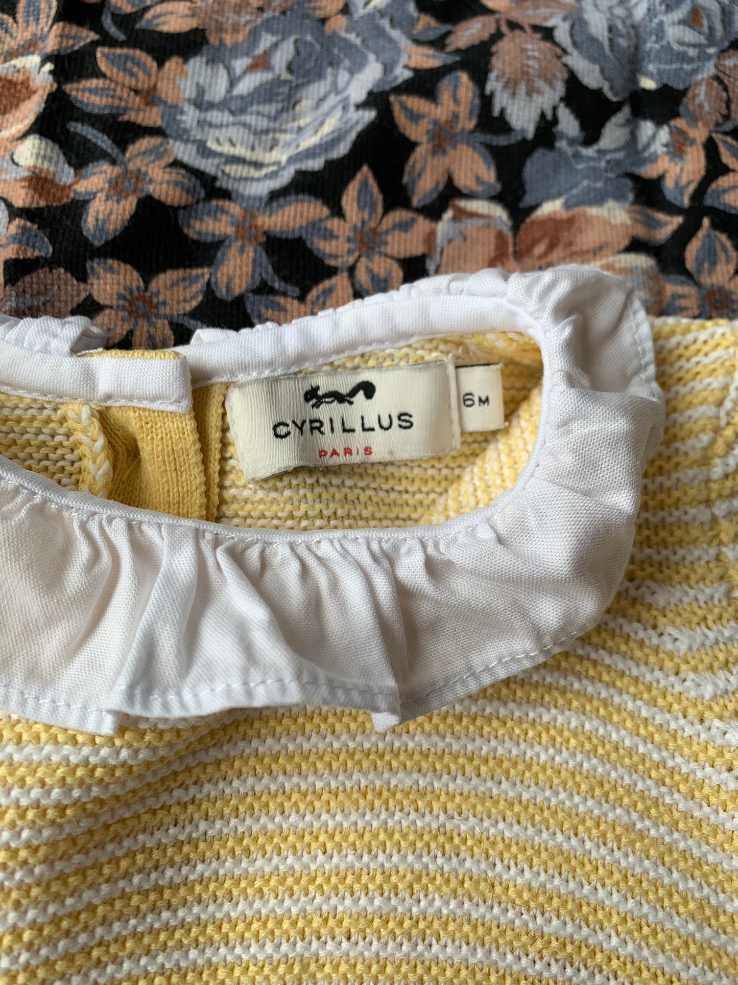 Pull Cyrillus Paris T.6 mois