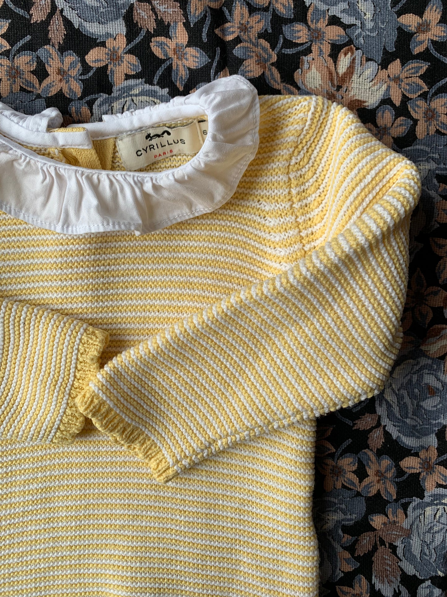 Pull Cyrillus Paris T.6 mois