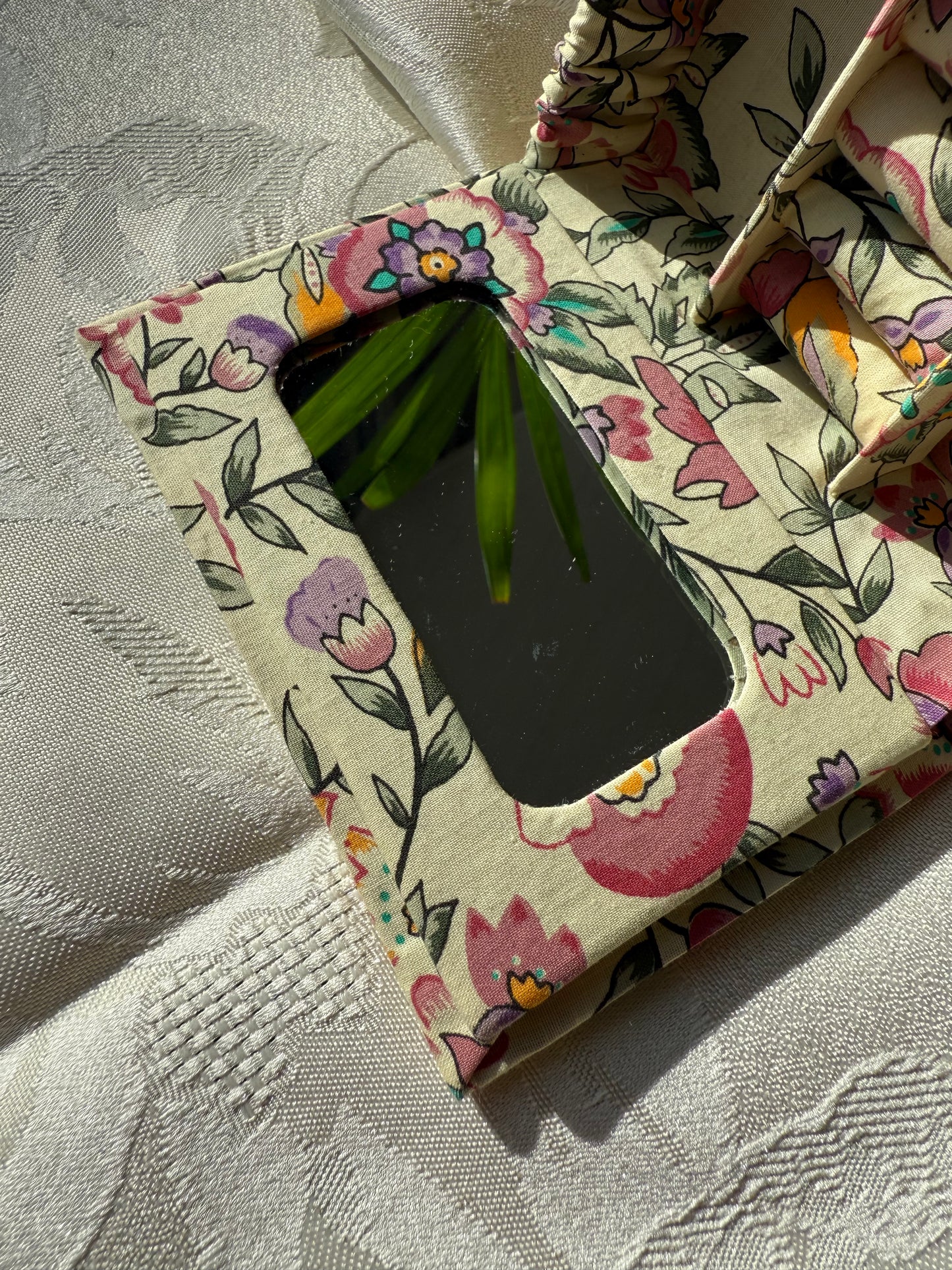 Boîte à bijoux vintage en tissu