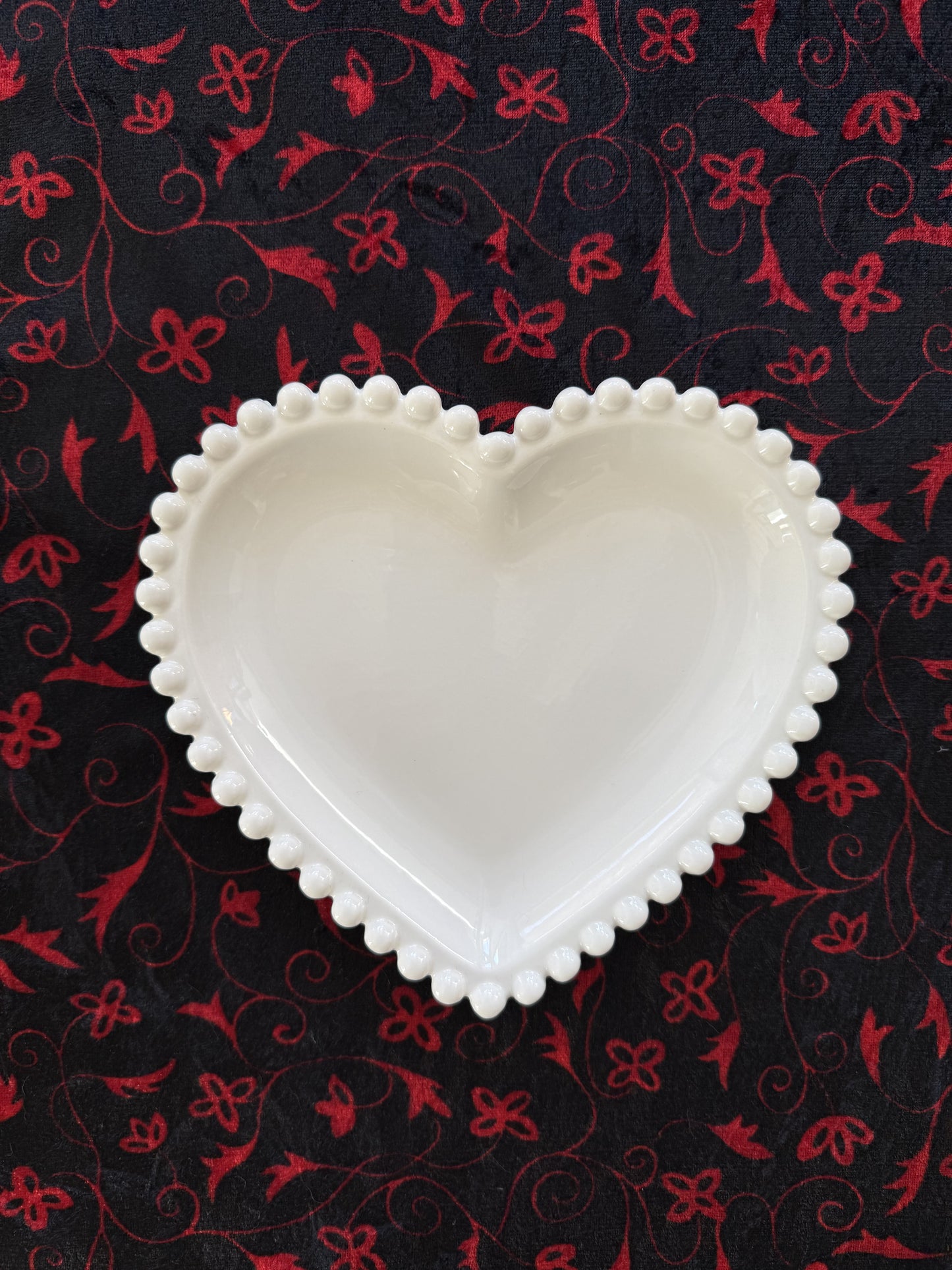 Assiette / vide poche coeur en céramique