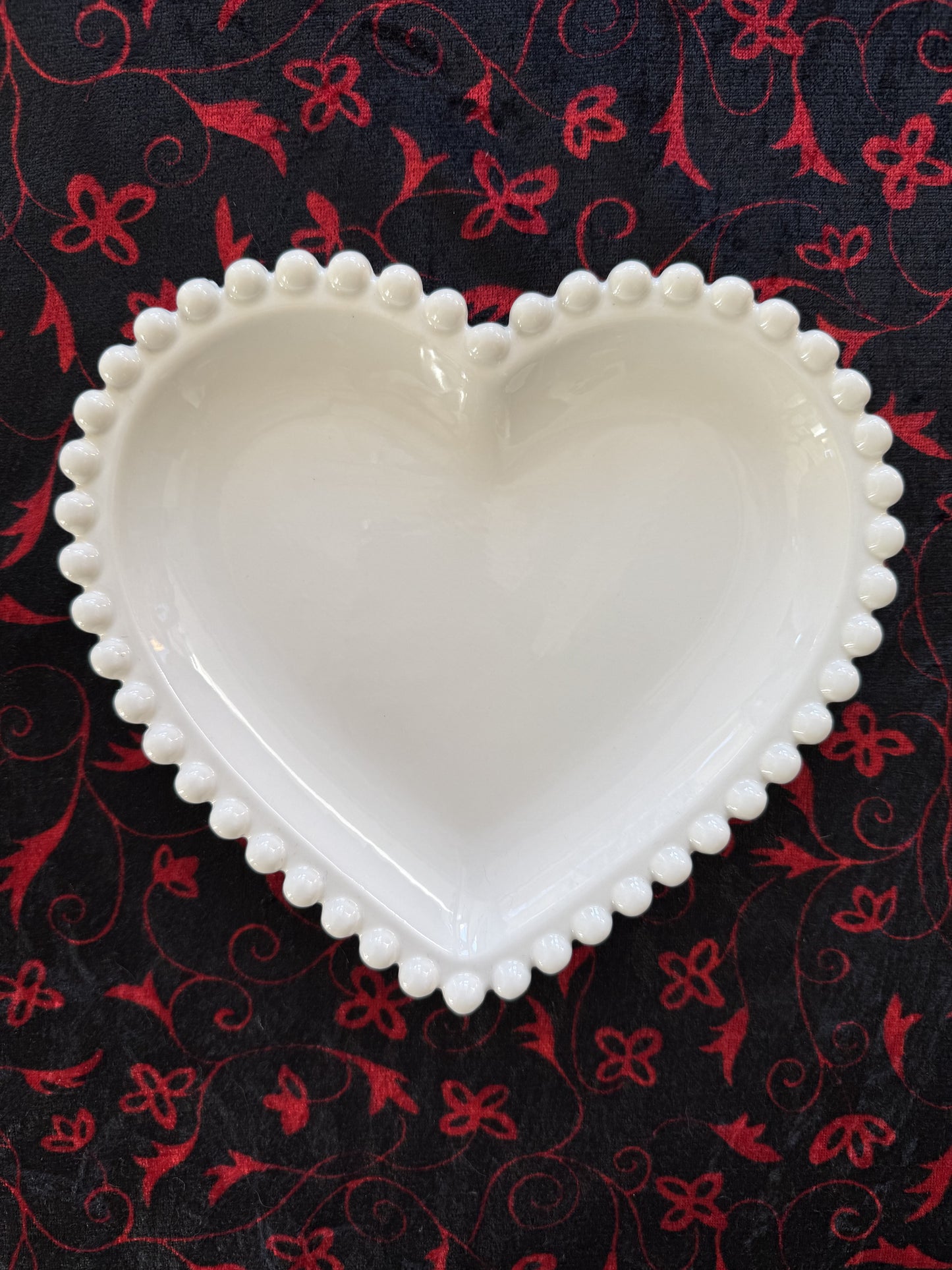 Assiette / vide poche coeur en céramique