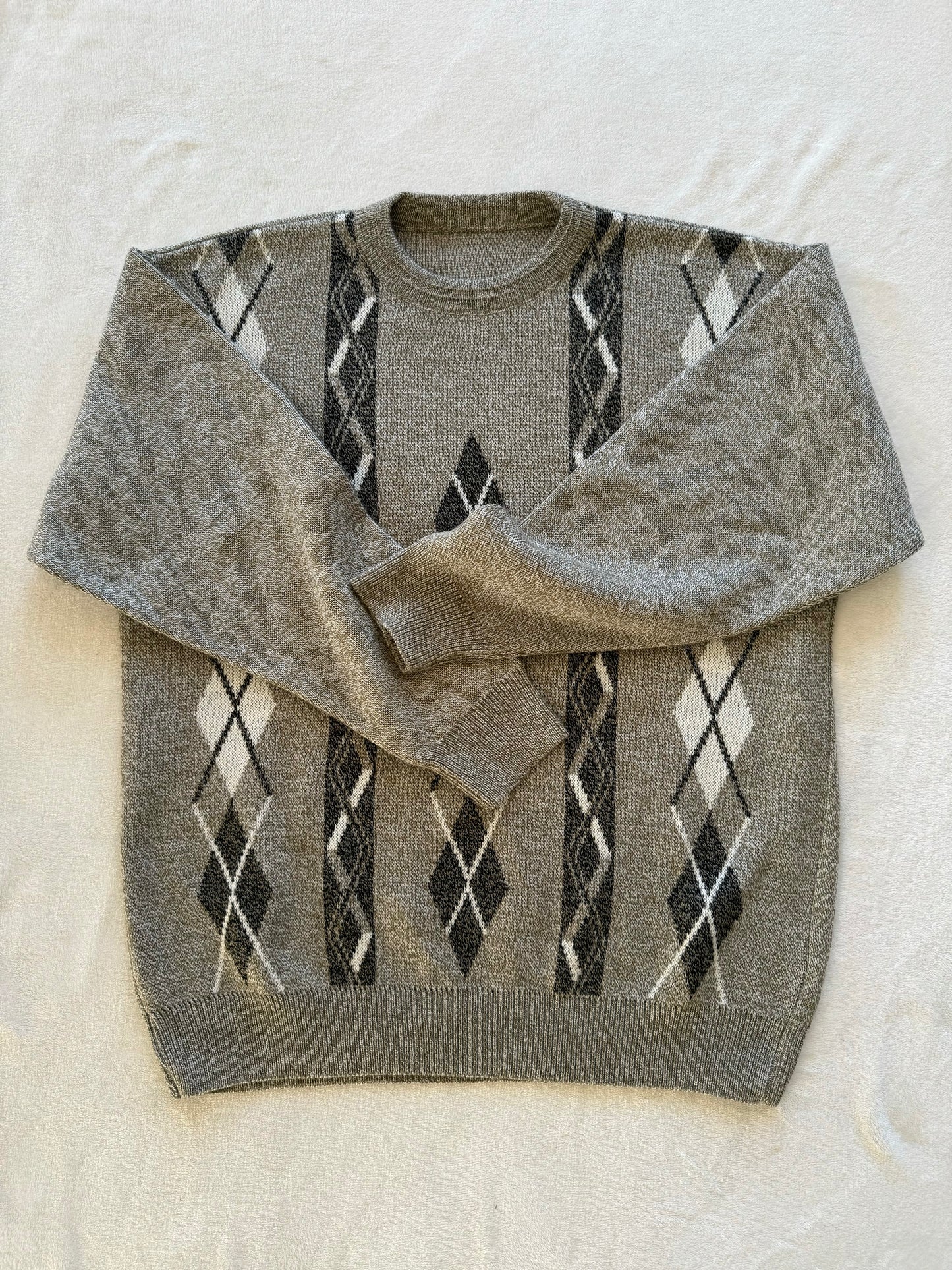 Pull d'hiver à motifs T.M-L
