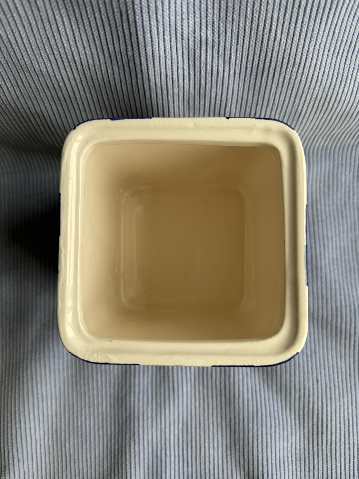Boîte en céramique damier