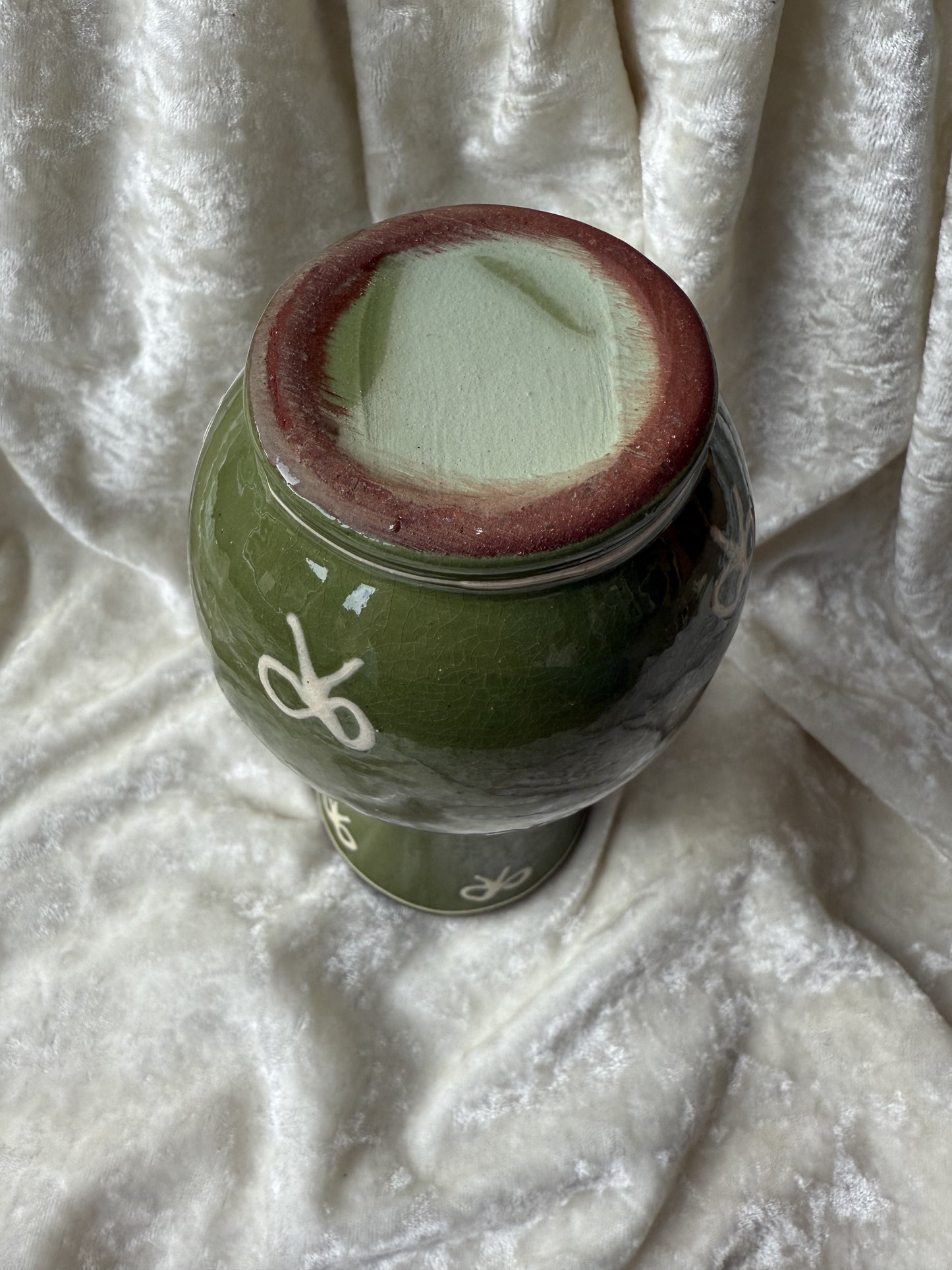 Vase en terre cuite petits noeuds