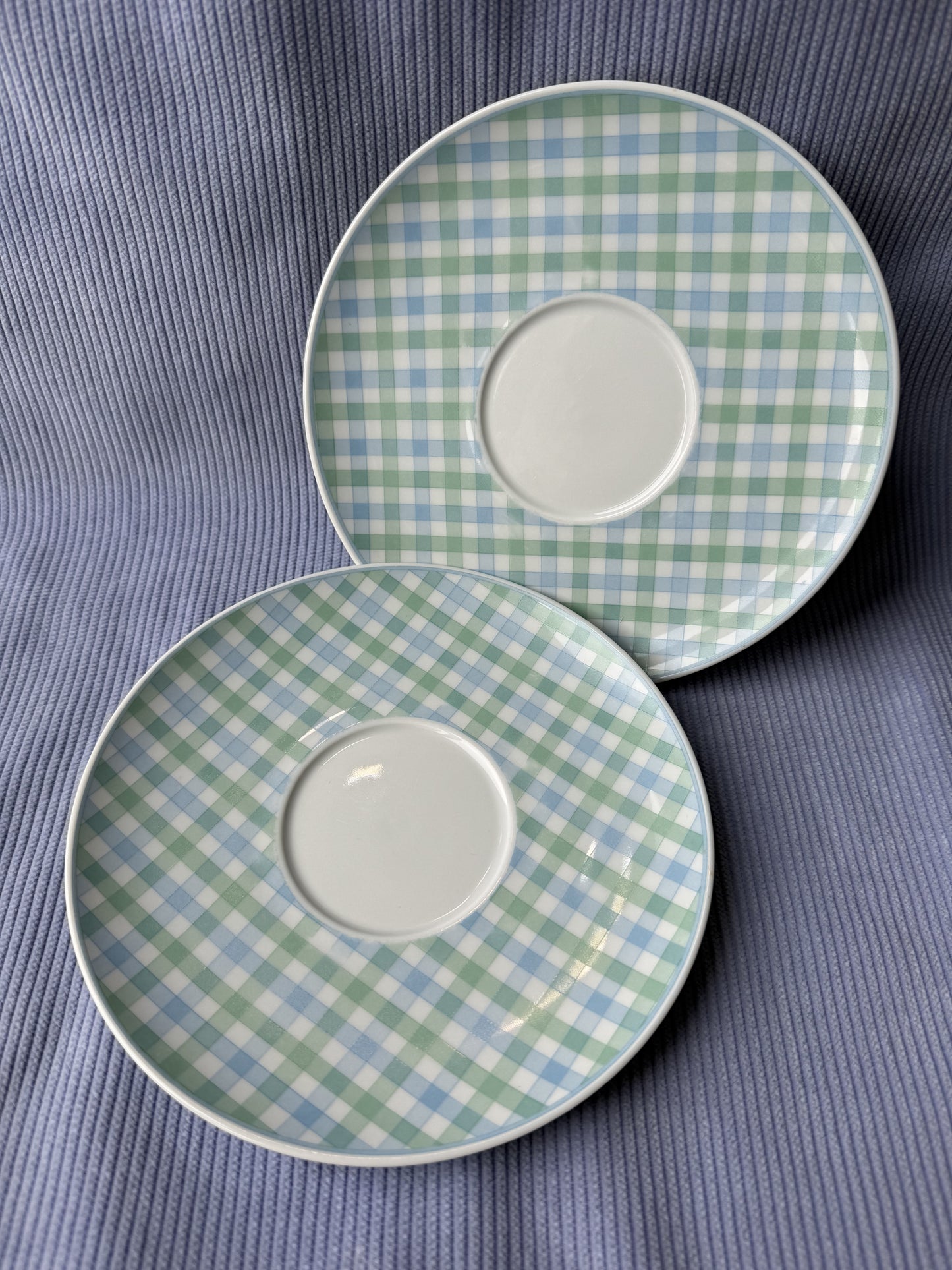 Deux petites assiettes à dessert Printemps