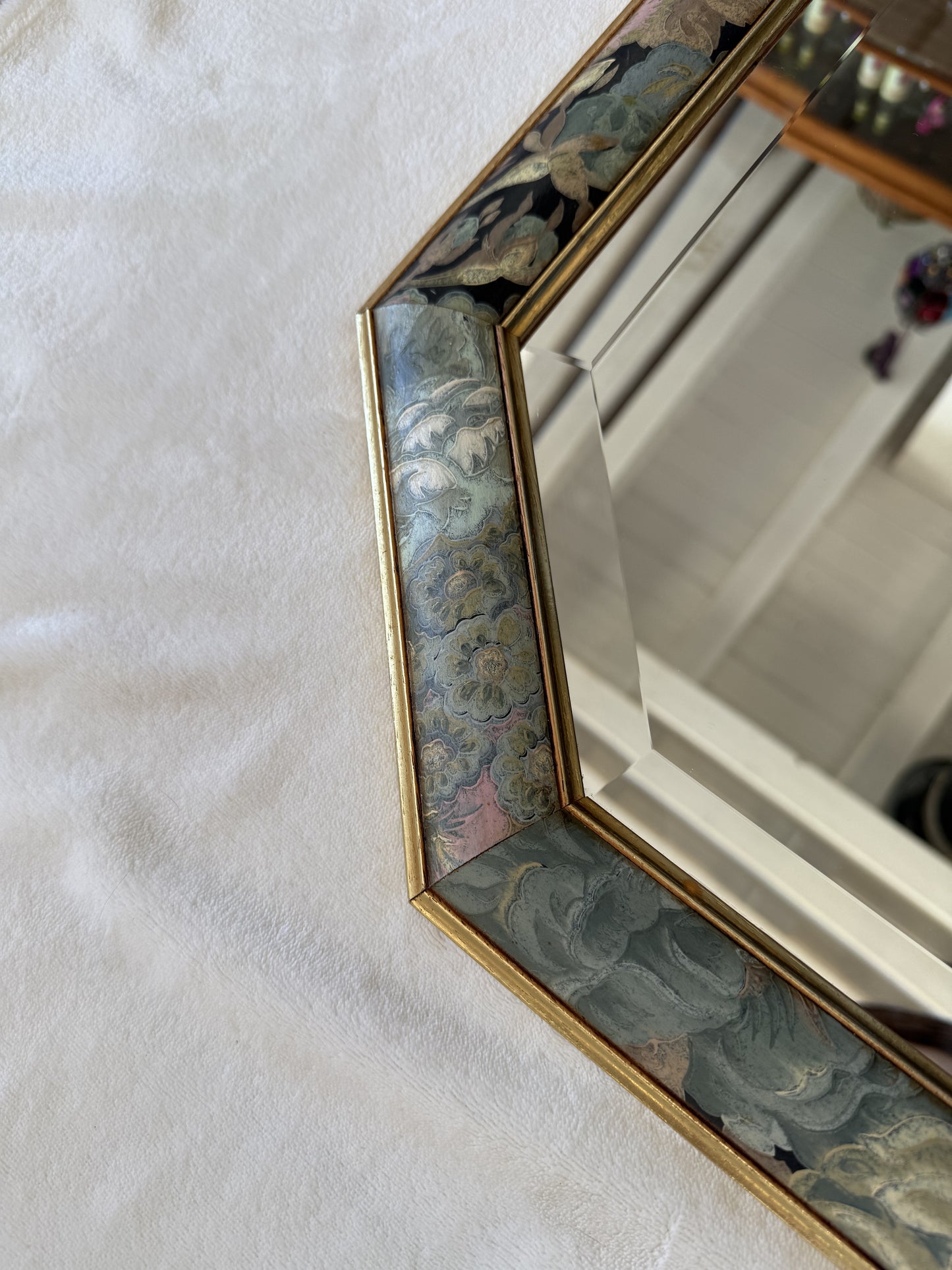 Grand miroir vintage octogonal en bois avec fleurs peintes à la main #2