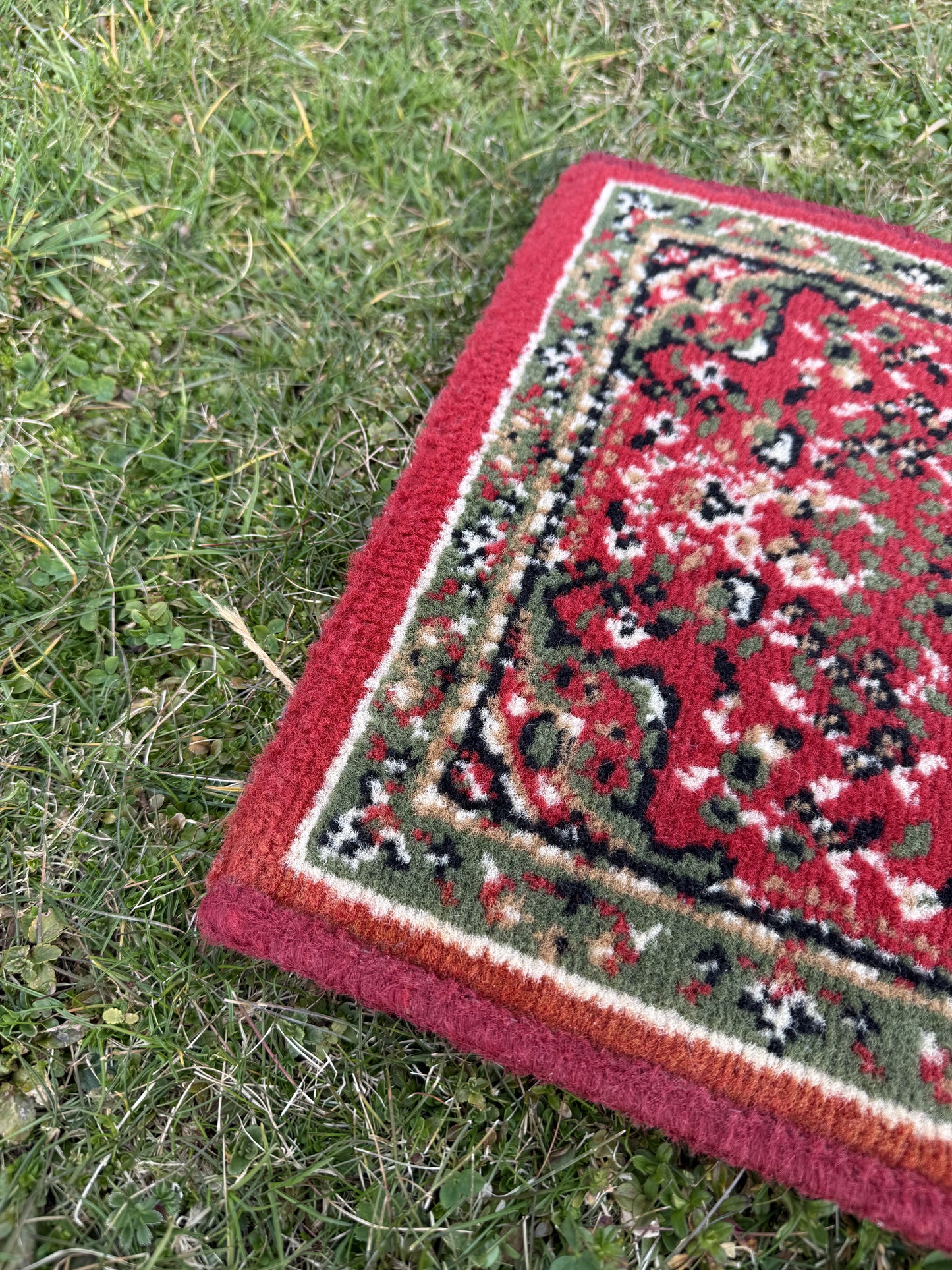 Petit tapis vintage