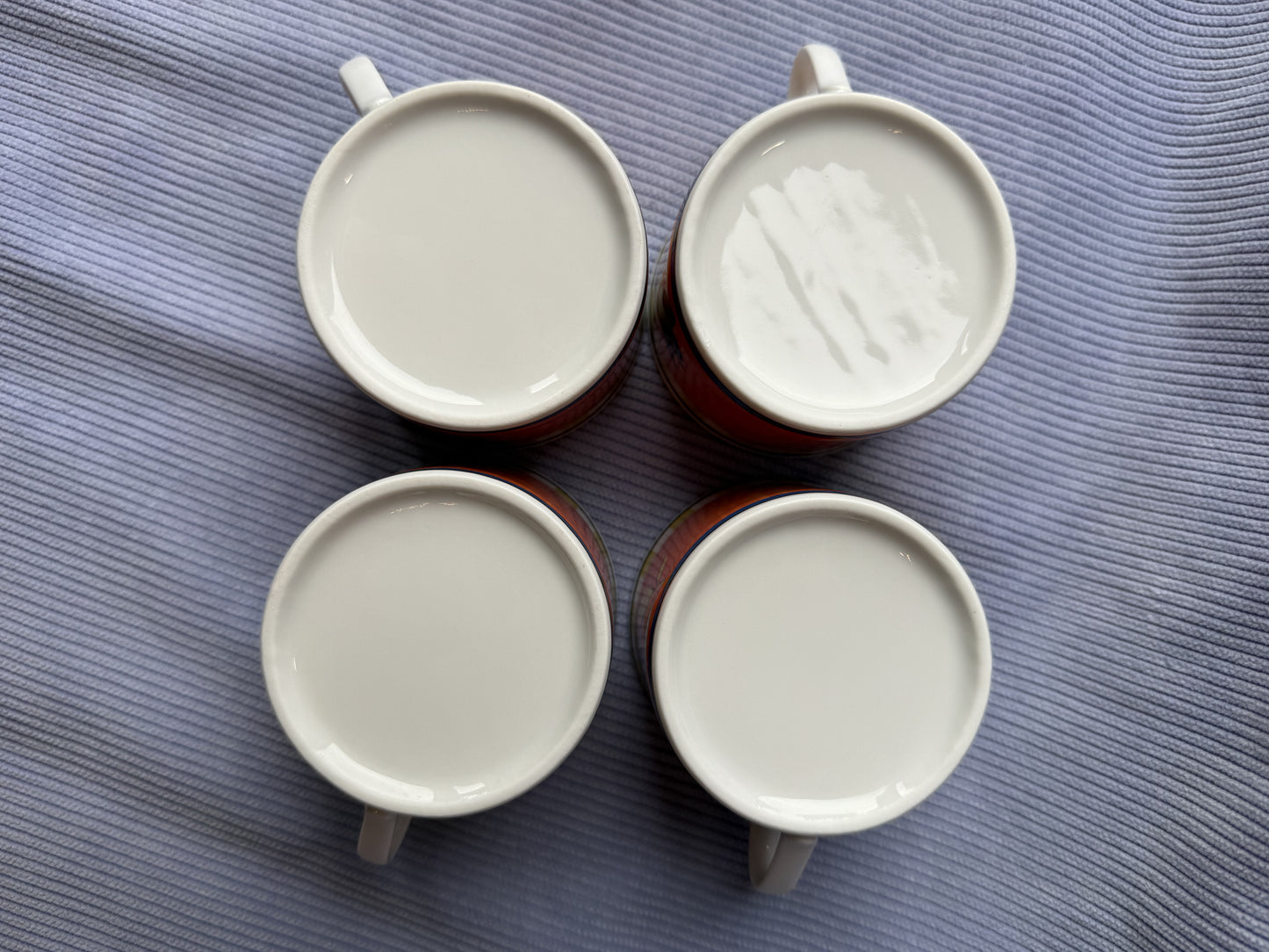 Quatre petites tasses vintage 15 cl