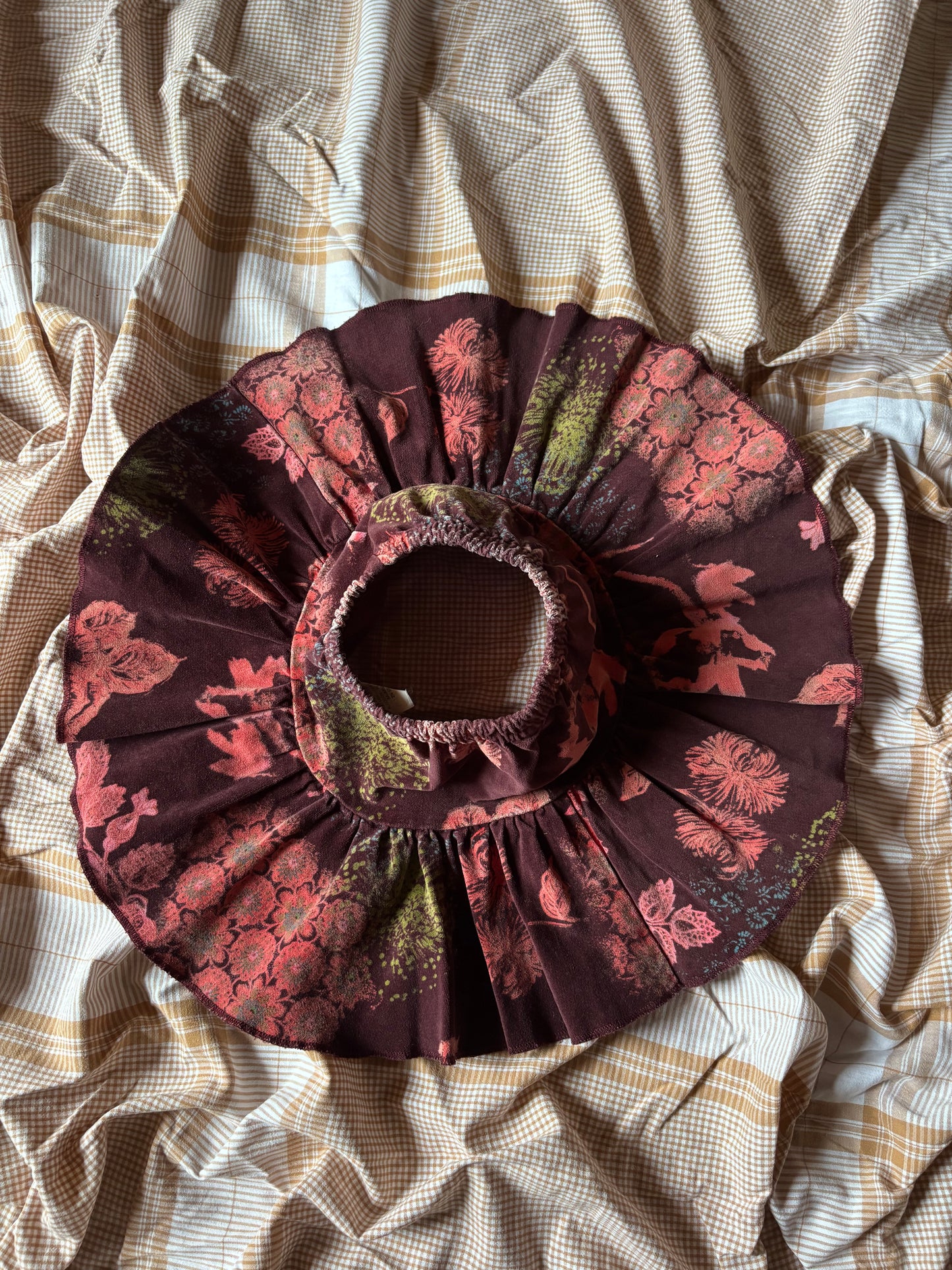 Jupe froncée avec empiècement motif fleuri abstrait 18mois