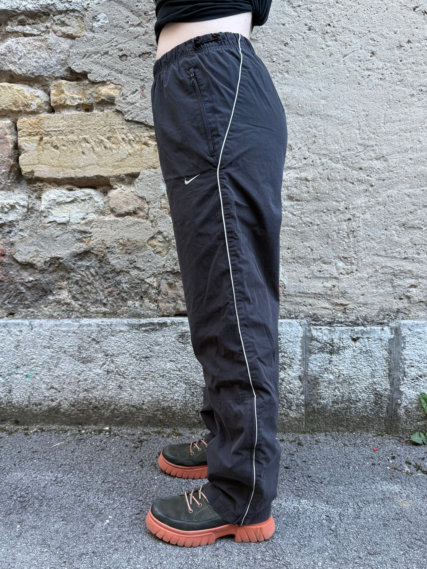 Jogging Nike noir T.M