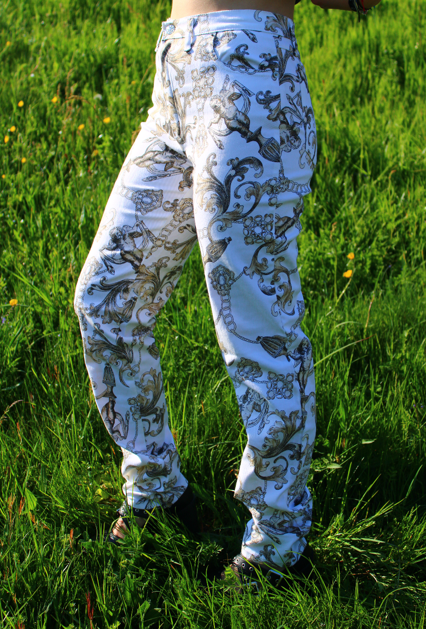 Jeans Cottonade Paris imprimés anges T.42