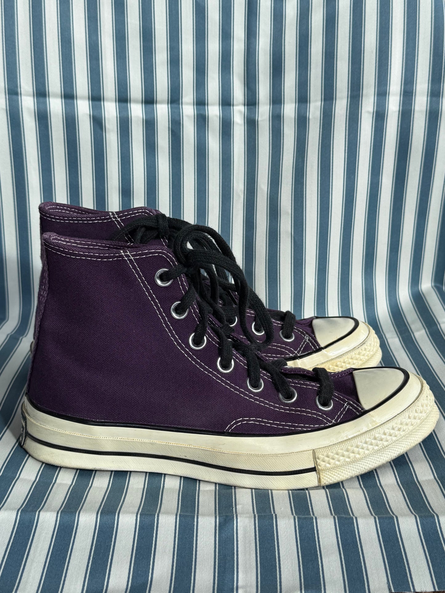 Converses Chuck Taylor All Star 70 en toile violette lacets noirs T.37.5