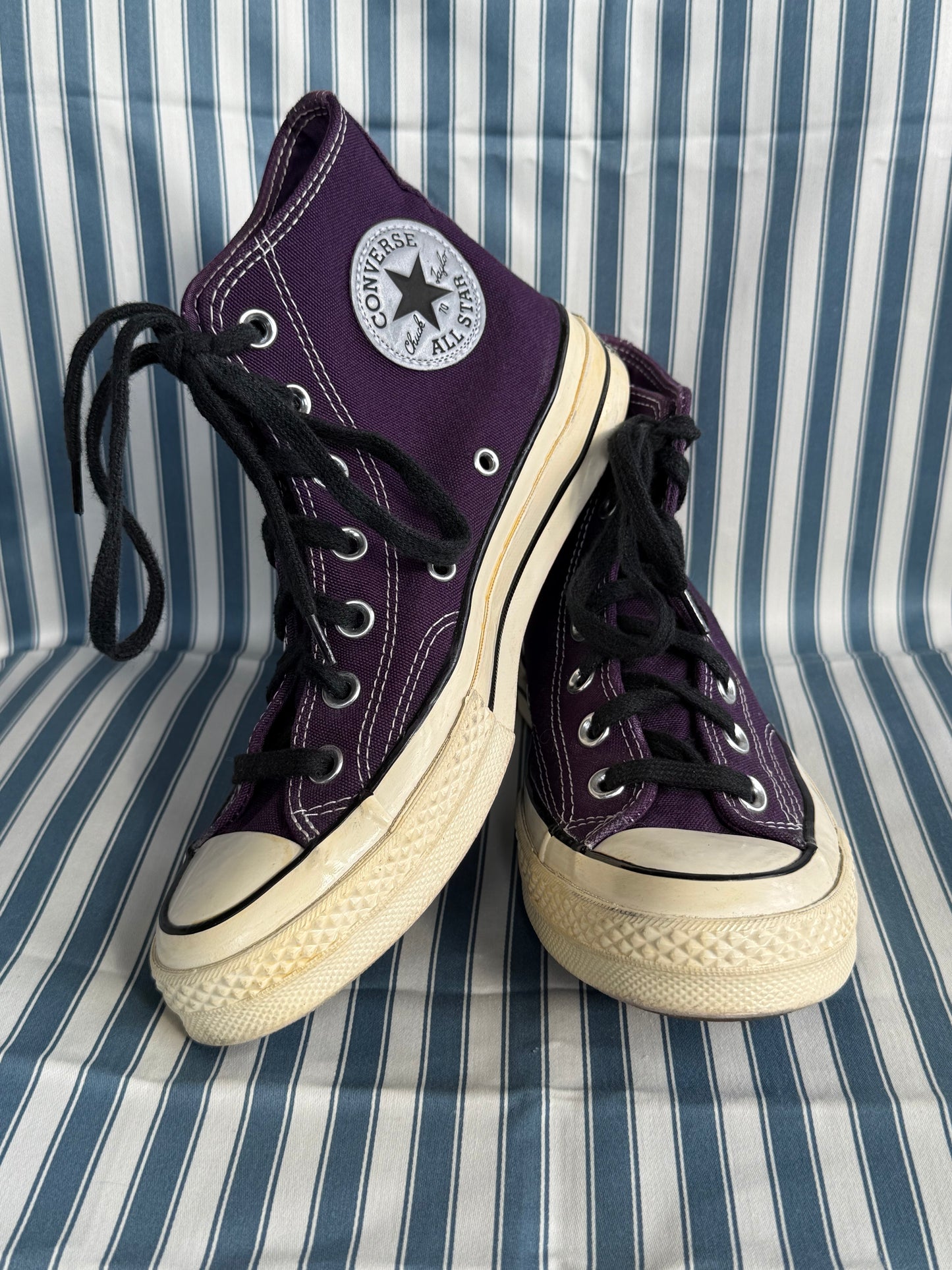 Converses Chuck Taylor All Star 70 en toile violette lacets noirs T.37.5