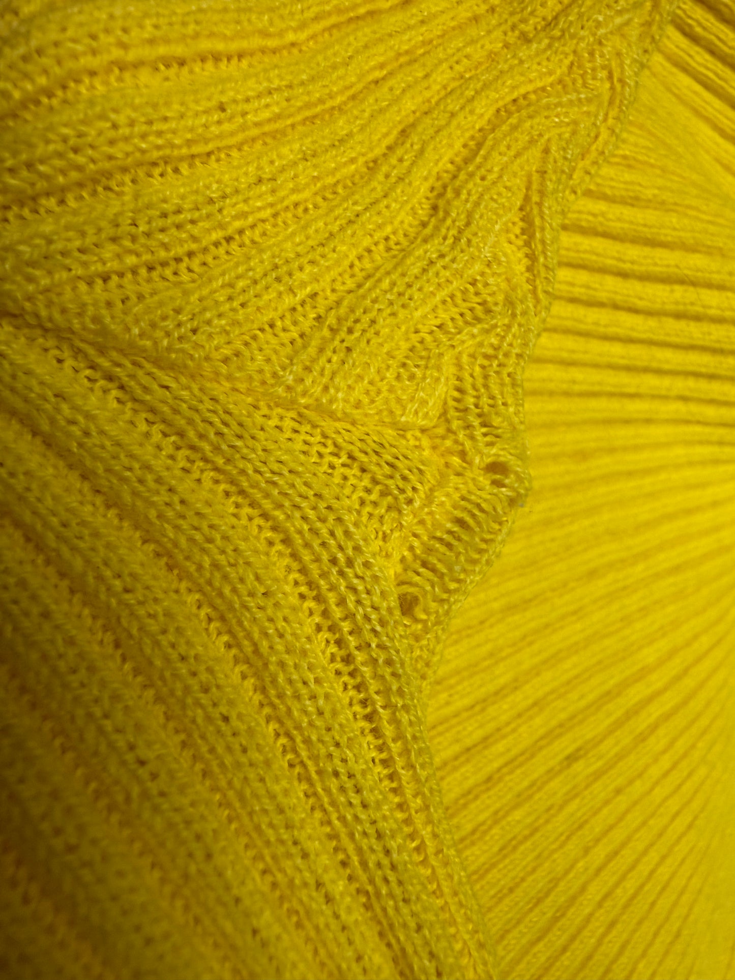 T-shirt en maille jaune vintage T.S-M