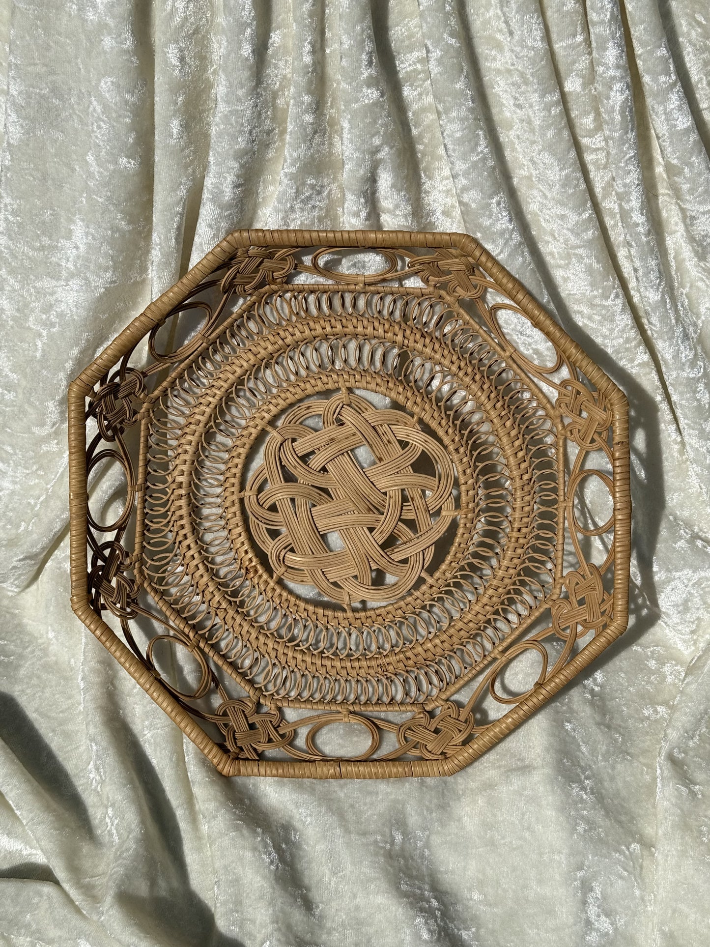 Panier / corbeille en forme octogonale