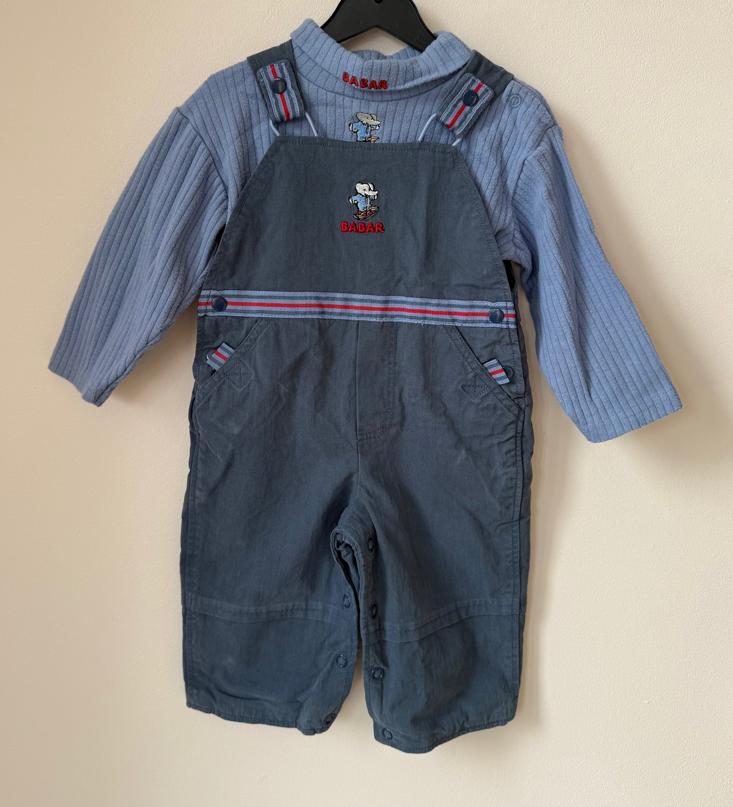 Ensemble salopette + pull Babar Production Z T.12 mois