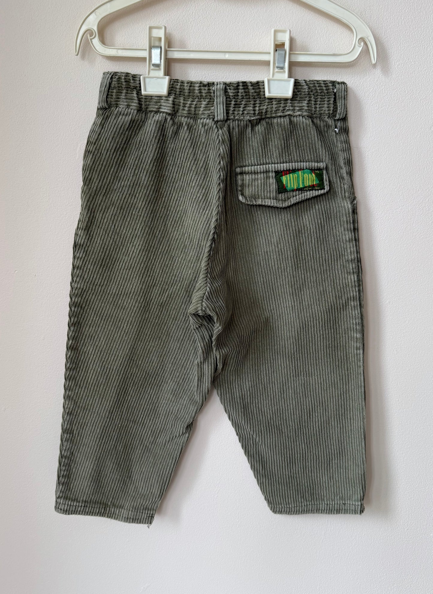 Pantalon en velours kaki vintage Flip Foot T.2 ans