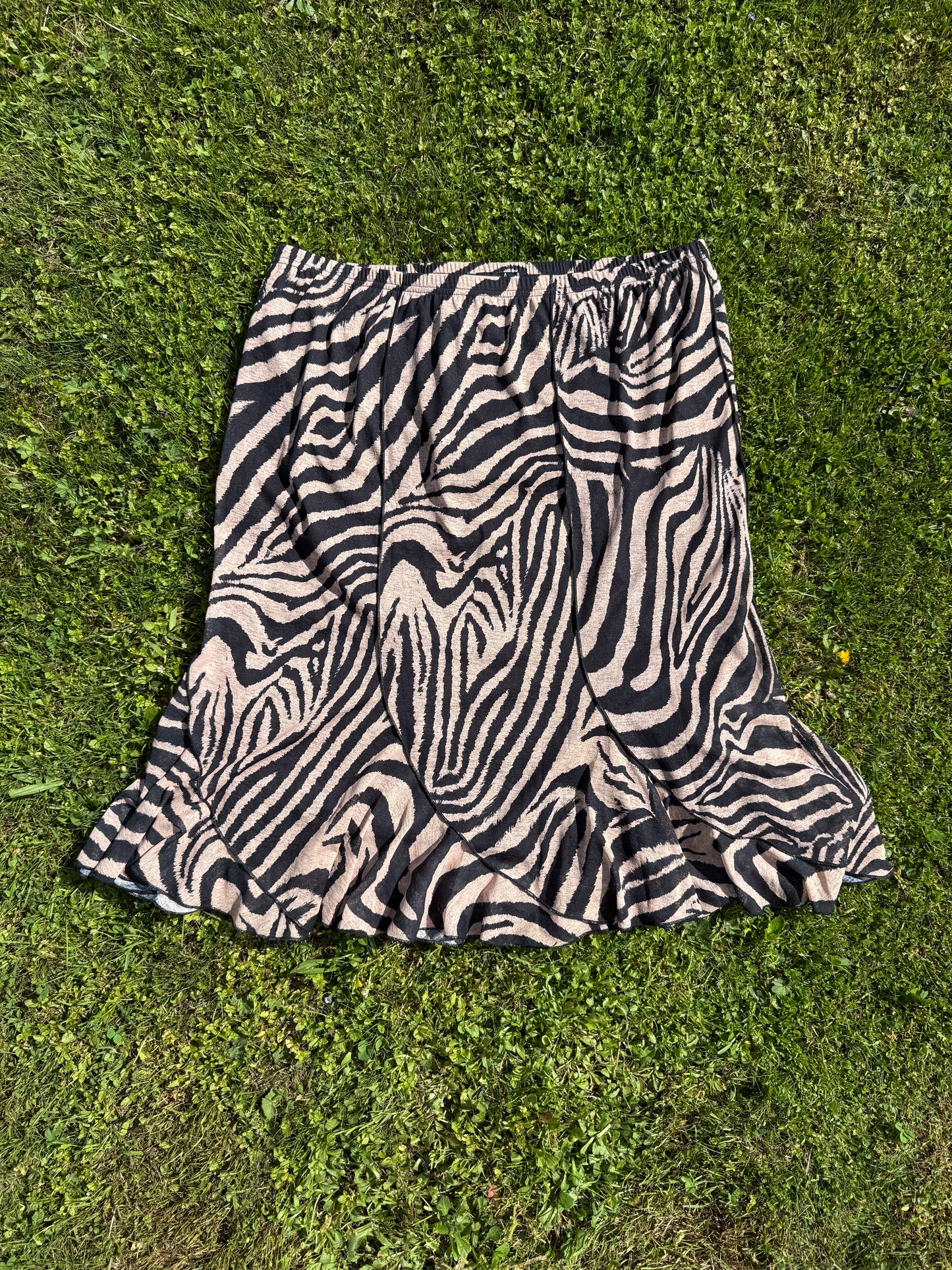 Jupe motif zèbre T.50