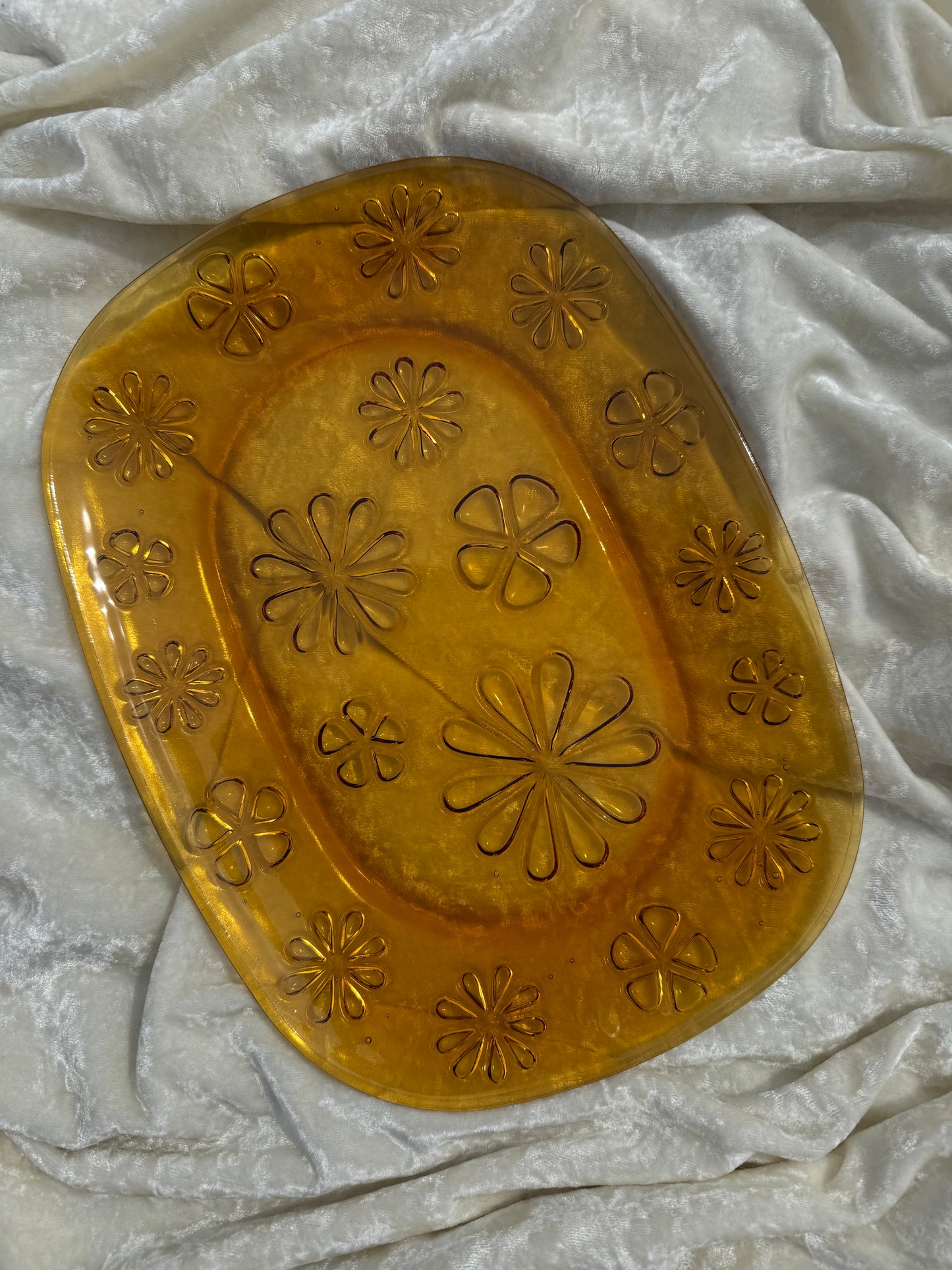 Plateau Vereco Daisy Flower en verre ambré 70s