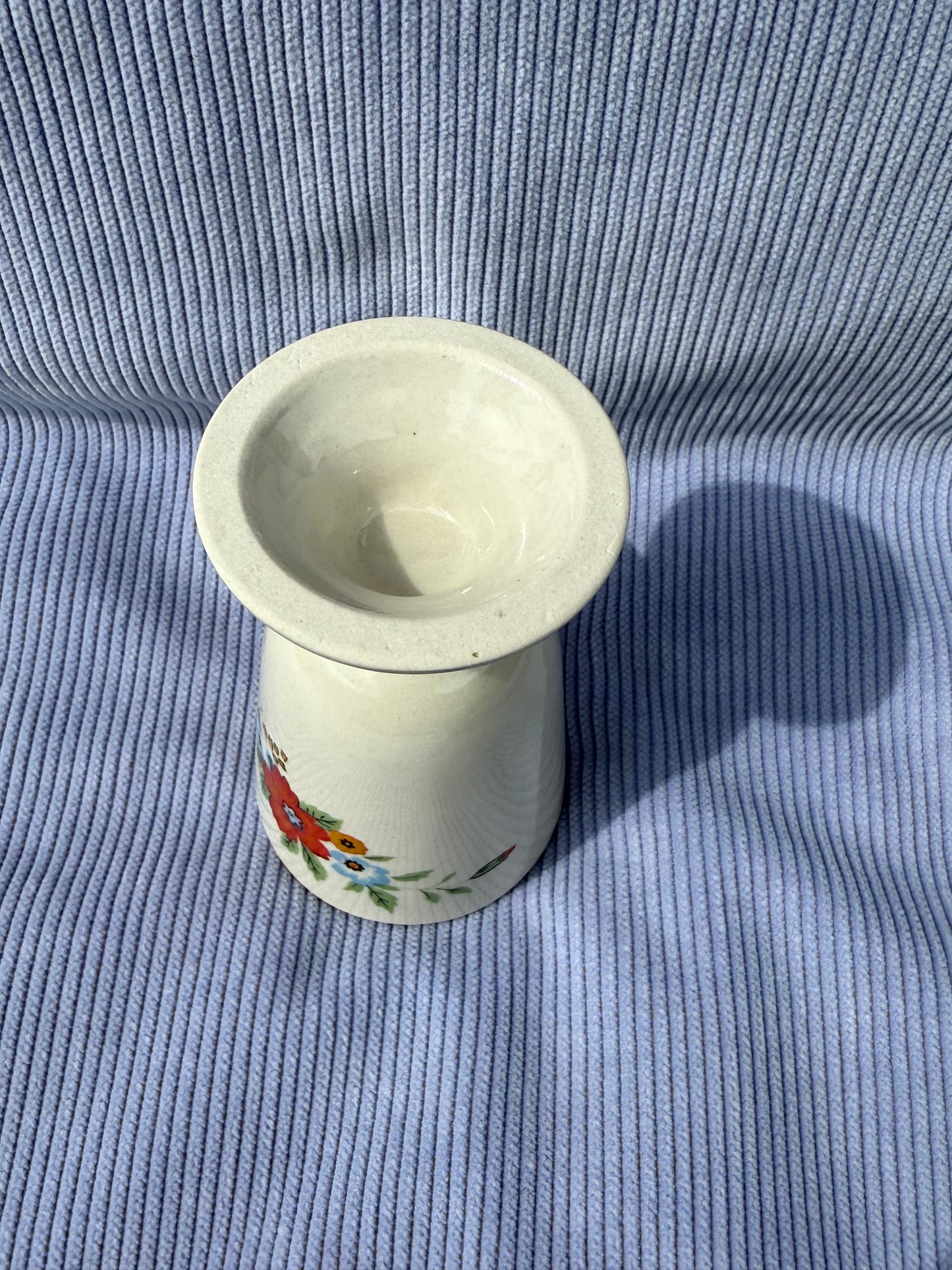 Deux tasses mazagran en grès avec fleurs