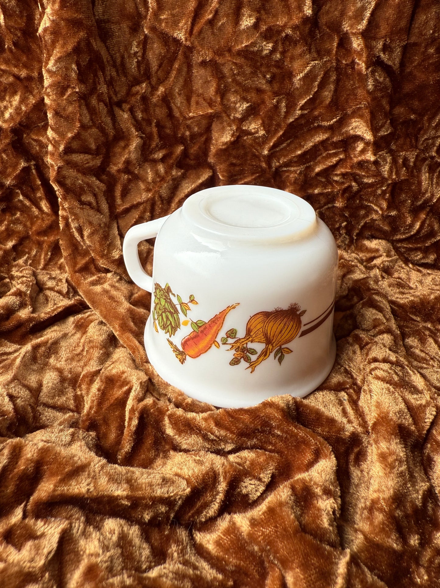 Huit tasses Arcopal France légumes automne