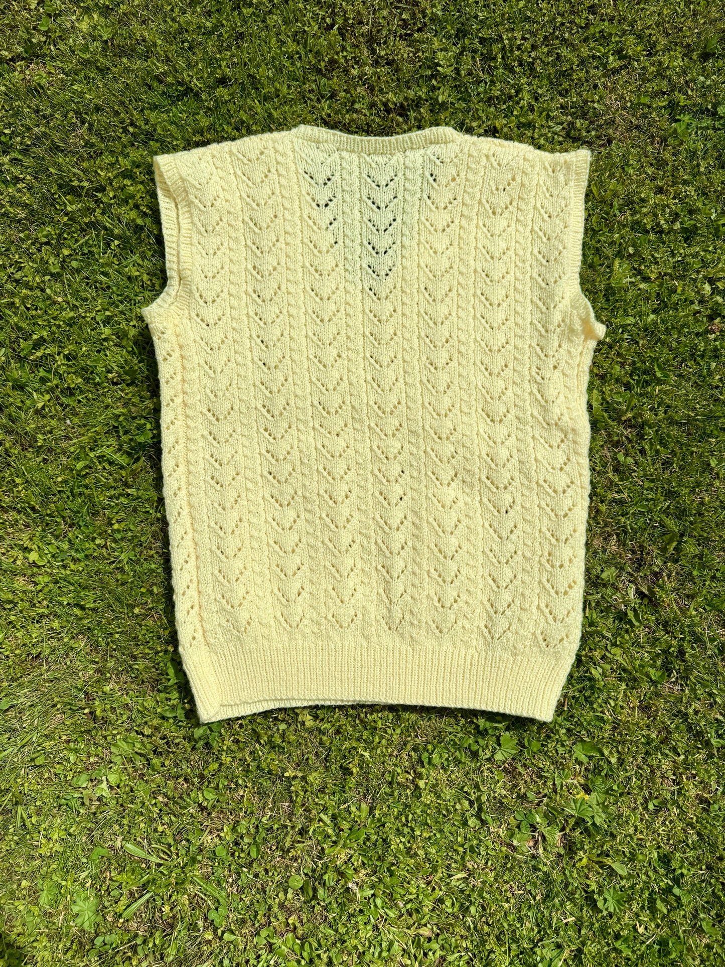 Pull / gilet sans manche en laine T.M-L-XL