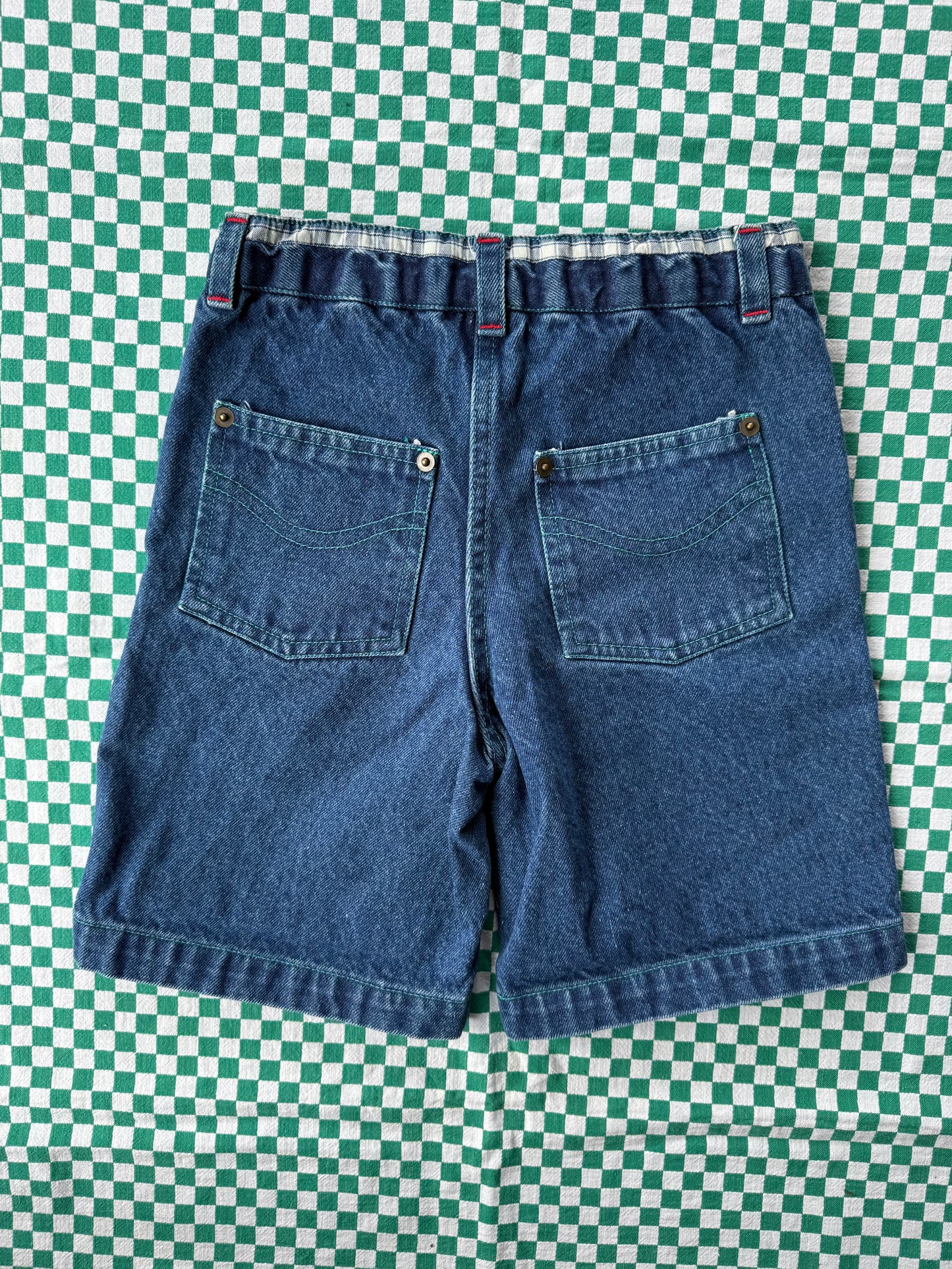 Ensemble veste sans manche & short en jeans – Collection Les Enquêtes de Chlorophylle T.6-8 ans